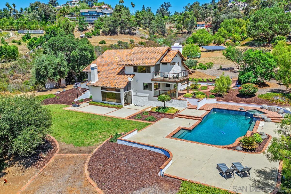 Detail Gallery Image 26 of 48 For 3453  via Loma Vista, Escondido,  CA 92029 - 4 Beds | 3 Baths