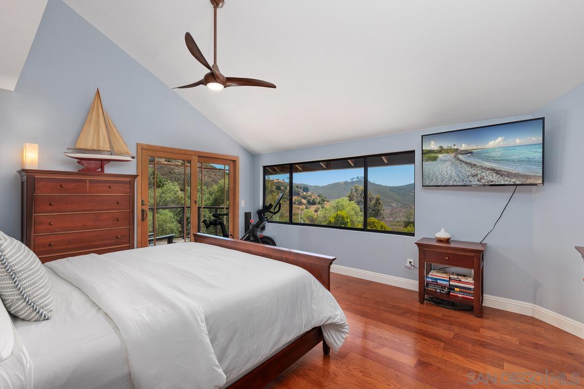 Detail Gallery Image 29 of 48 For 3453  via Loma Vista, Escondido,  CA 92029 - 4 Beds | 3 Baths