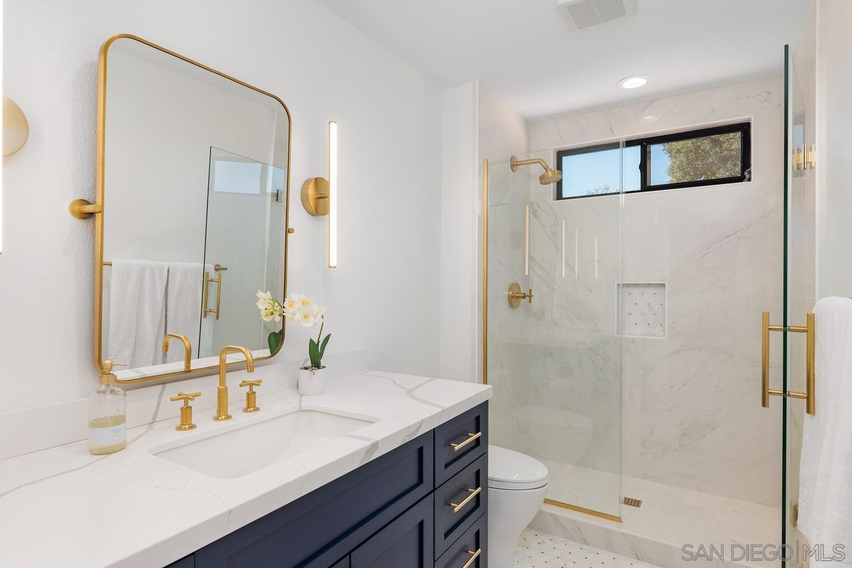 Detail Gallery Image 40 of 48 For 3453  via Loma Vista, Escondido,  CA 92029 - 4 Beds | 3 Baths