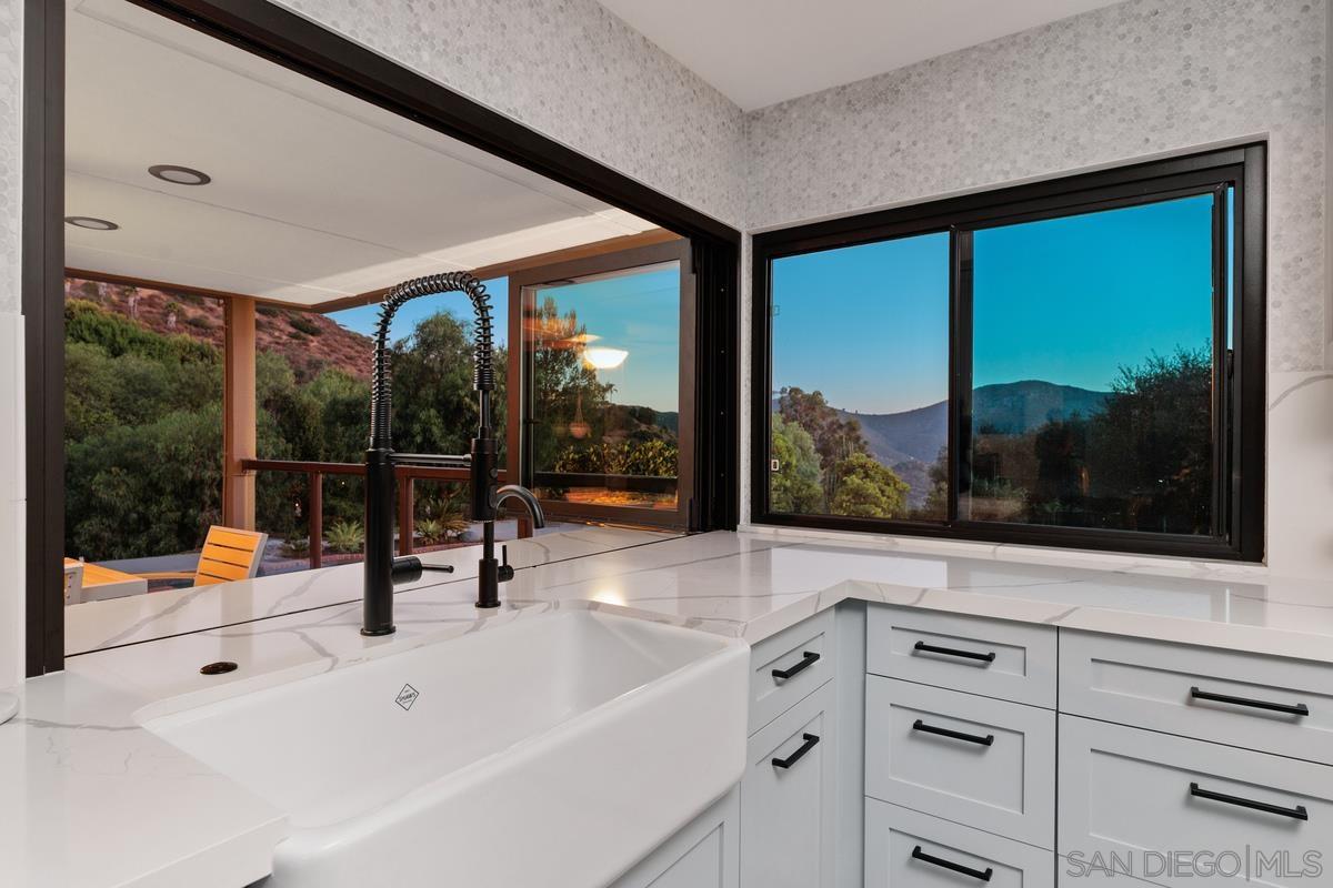 Detail Gallery Image 45 of 48 For 3453  via Loma Vista, Escondido,  CA 92029 - 4 Beds | 3 Baths