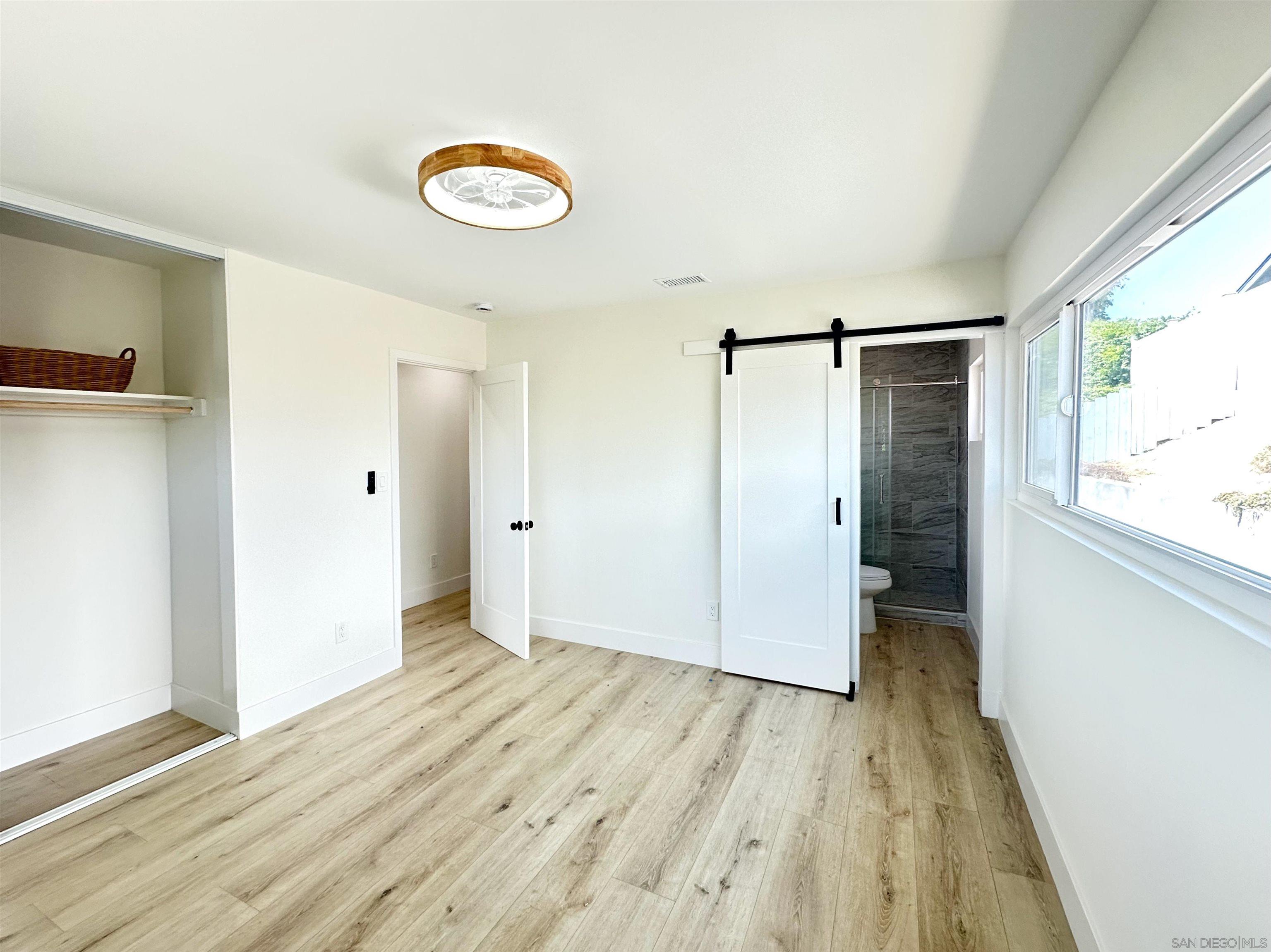 Detail Gallery Image 11 of 18 For 7462  Hanford Pl, San Diego,  CA 92111 - 4 Beds | 2 Baths