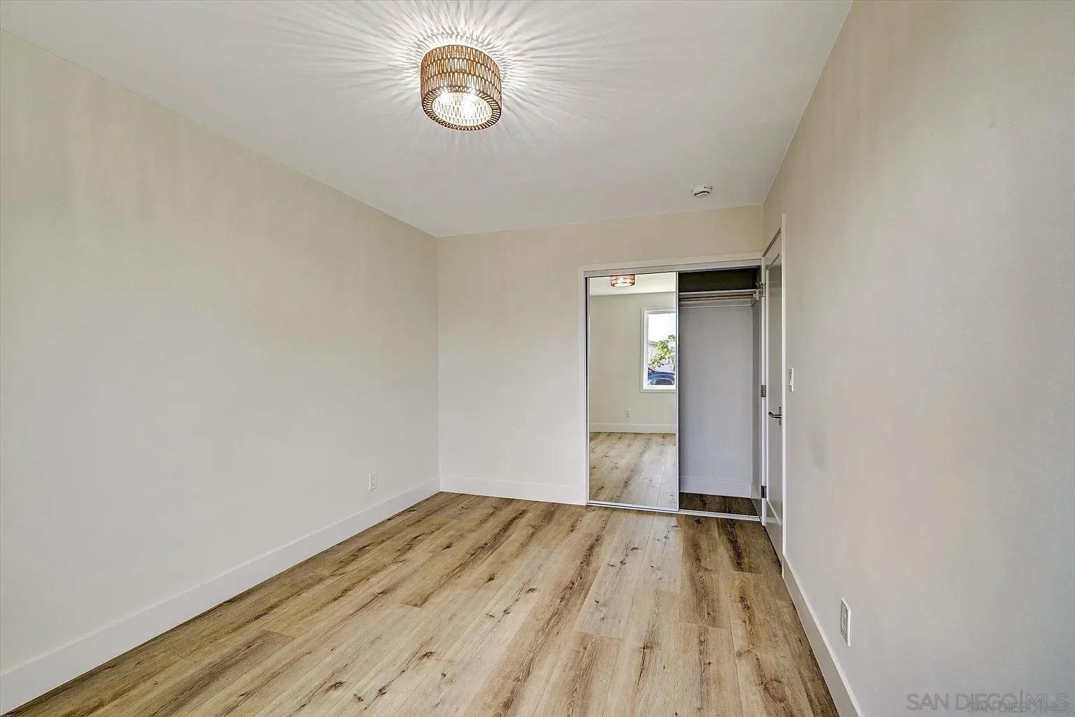 Detail Gallery Image 20 of 33 For 2802  Cowley Way, San Diego,  CA 92110 - 4 Beds | 3 Baths