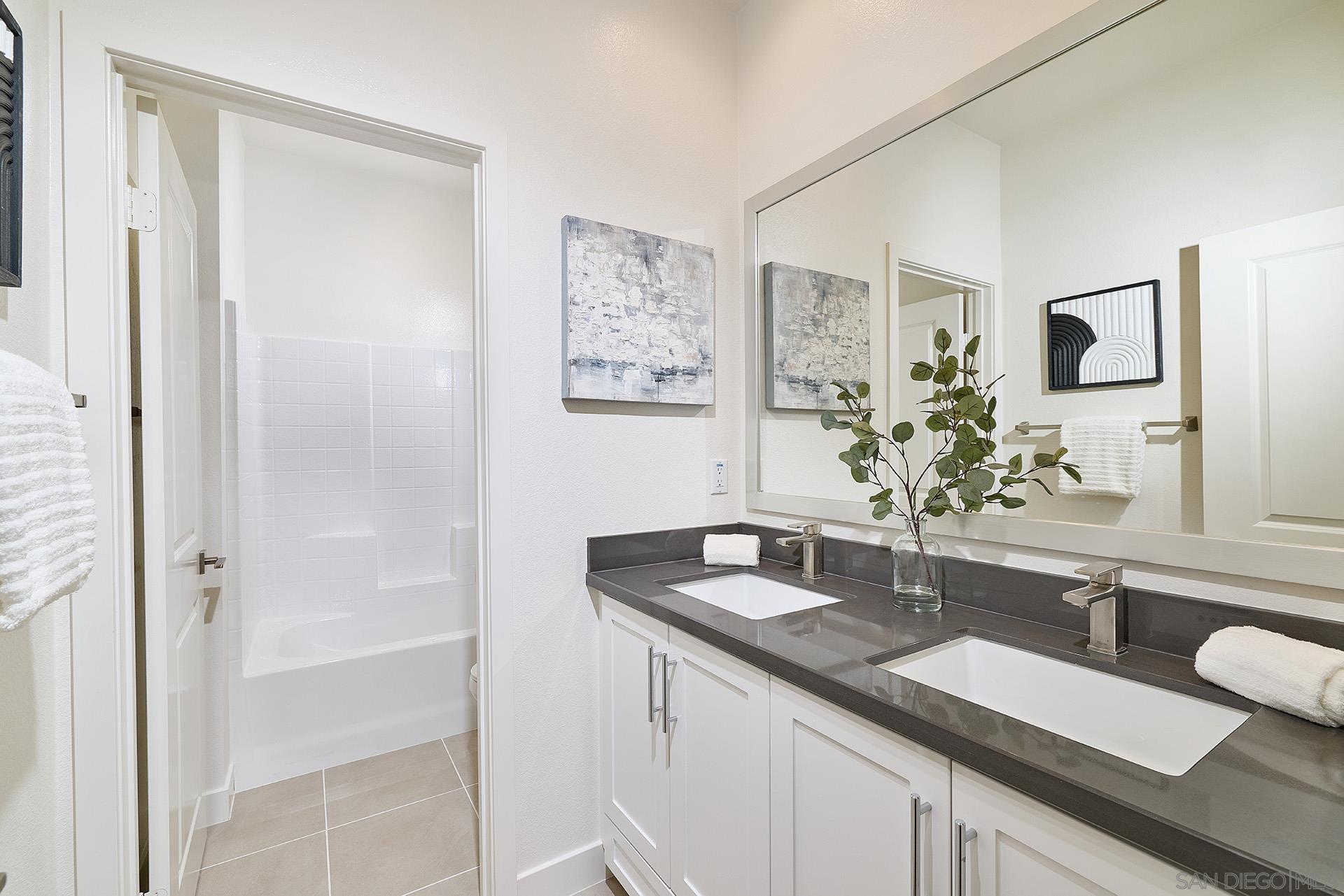 Detail Gallery Image 26 of 32 For 789  Michael Ct, Vista,  CA 92081 - 4 Beds | 3/1 Baths