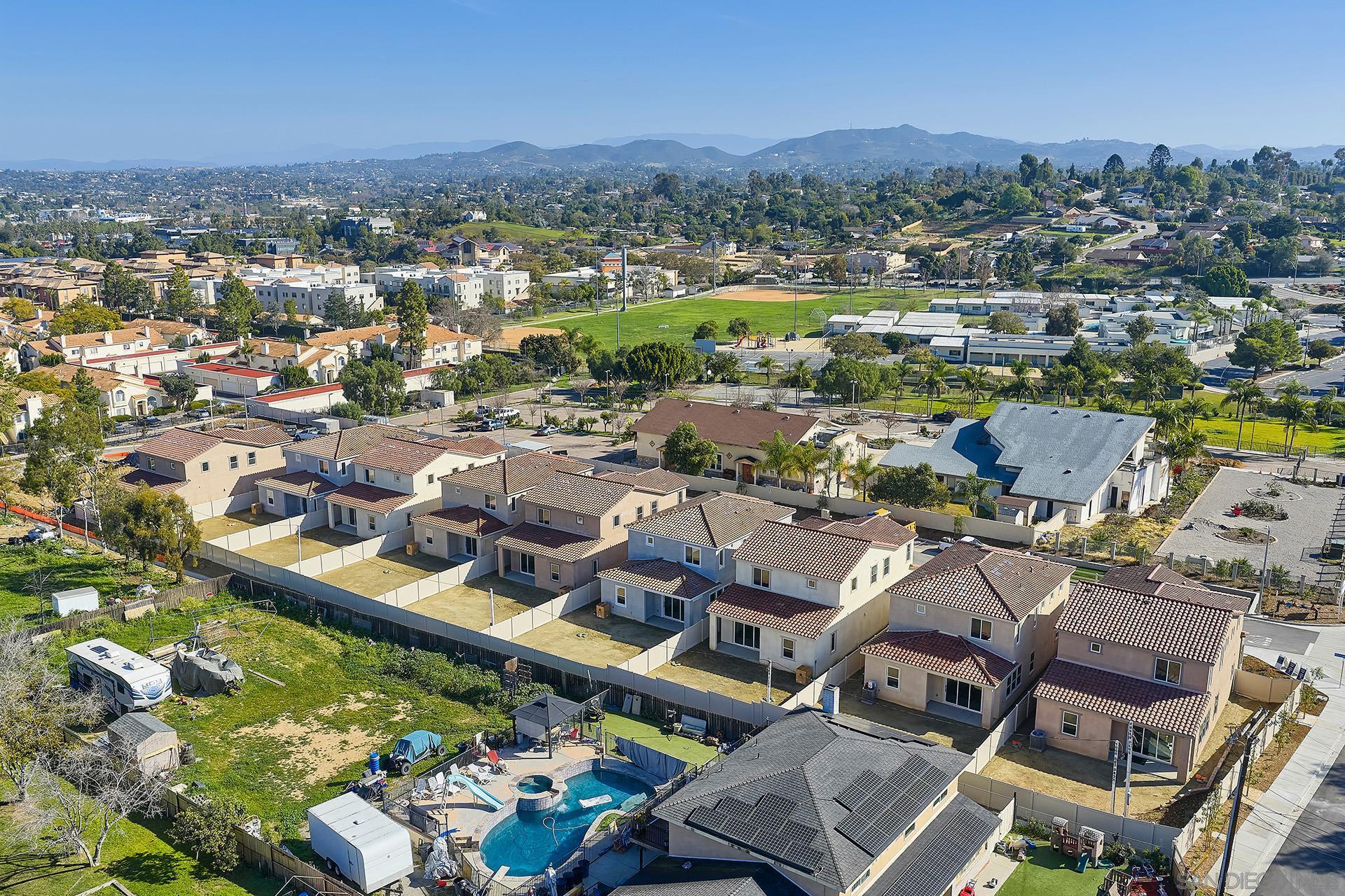Detail Gallery Image 32 of 32 For 789  Michael Ct, Vista,  CA 92081 - 4 Beds | 3/1 Baths