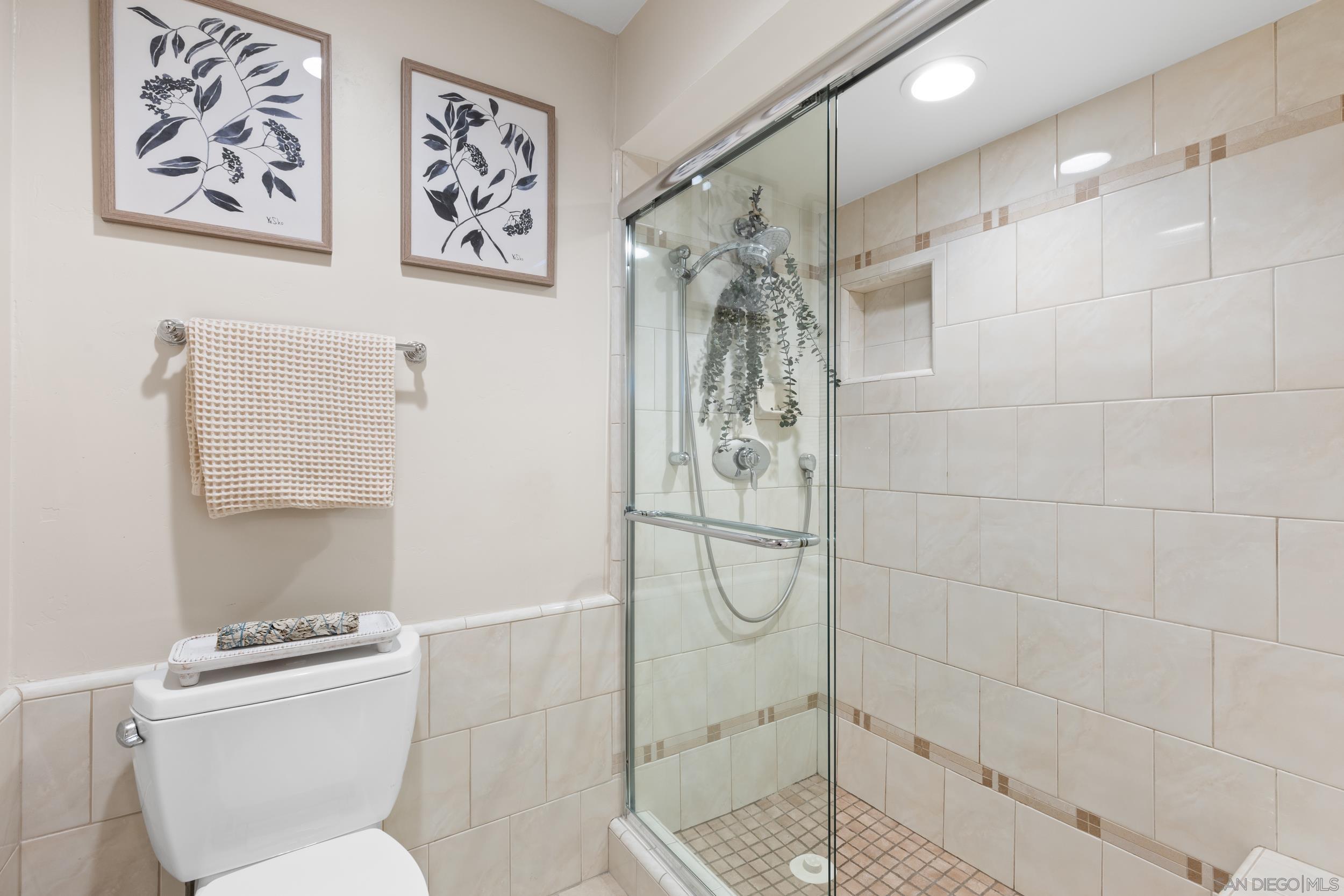 Detail Gallery Image 27 of 36 For 3003  Orleans E, San Diego,  CA 92110 - 2 Beds | 1/1 Baths