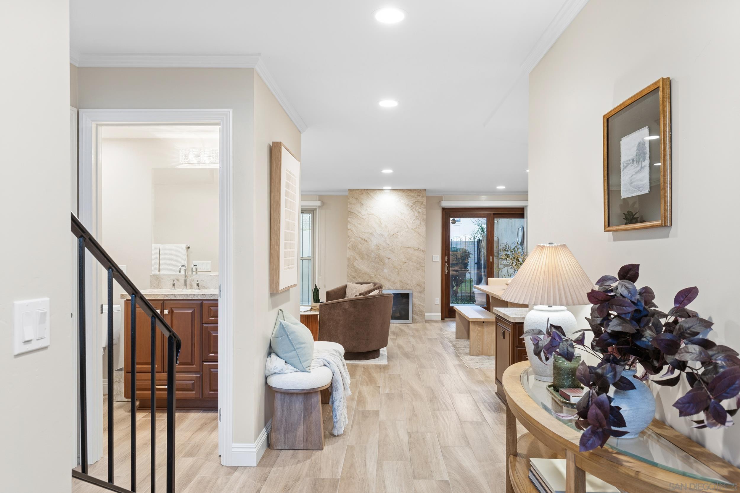 Detail Gallery Image 5 of 42 For 3003  Orleans E, San Diego,  CA 92110 - 2 Beds | 1/1 Baths