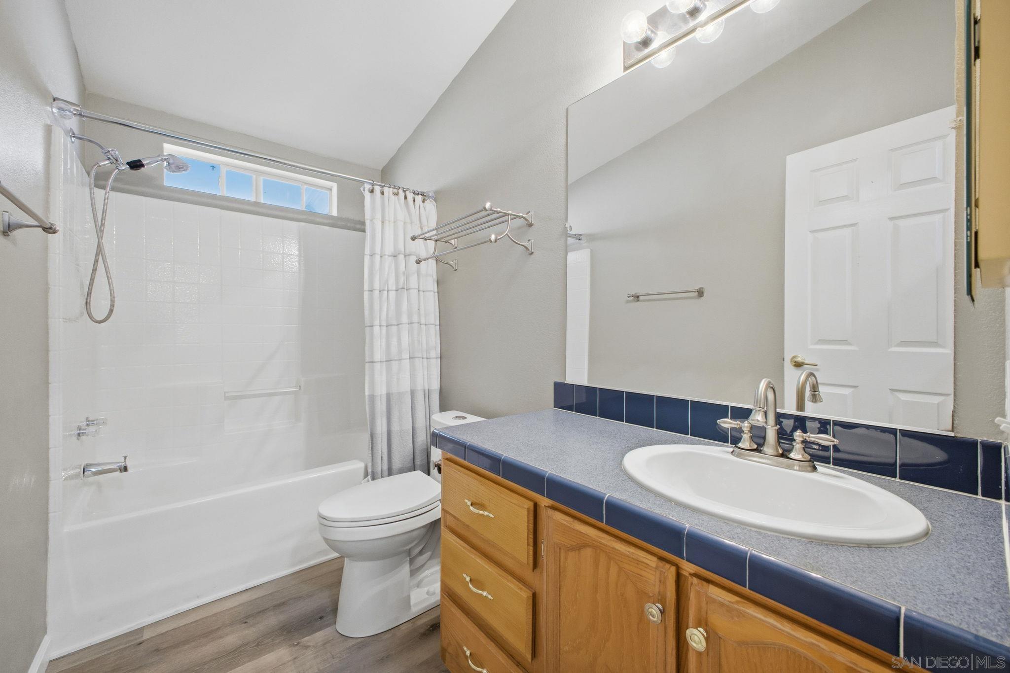 Detail Gallery Image 19 of 69 For 450 E Bradley Ave  #151,  El Cajon,  CA 92021 - 3 Beds | 2 Baths