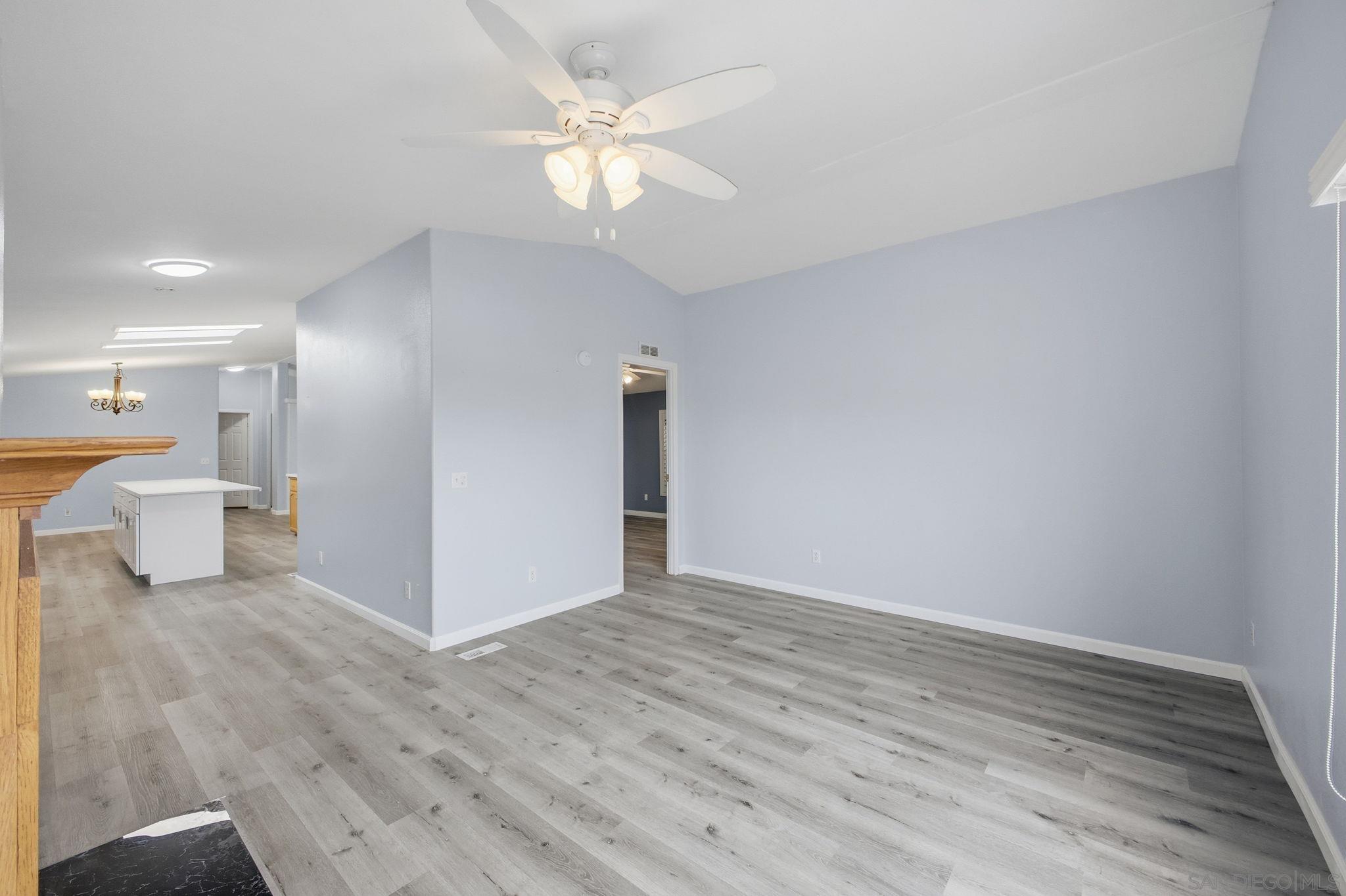 Detail Gallery Image 43 of 69 For 450 E Bradley Ave  #151,  El Cajon,  CA 92021 - 3 Beds | 2 Baths