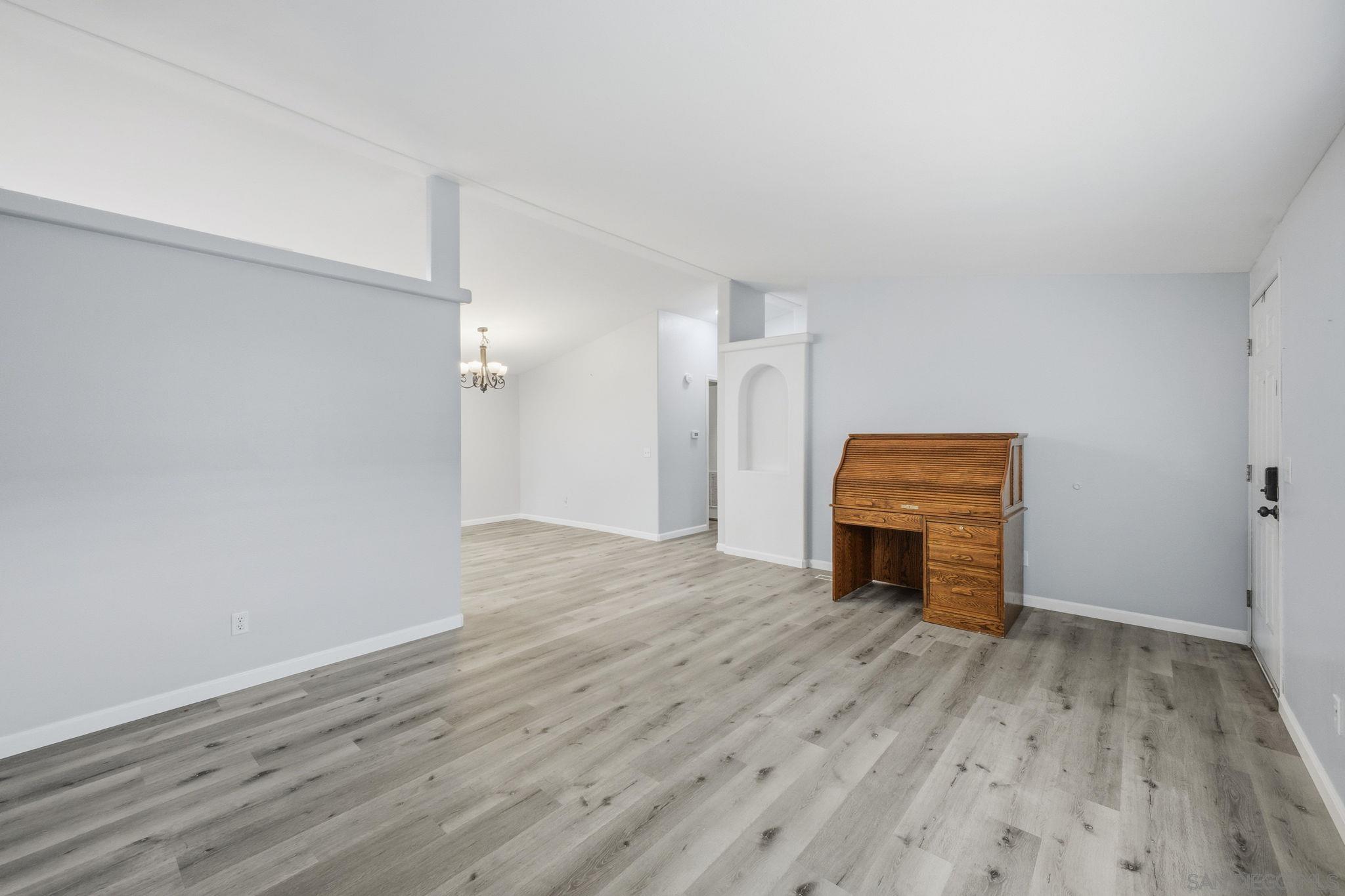 Detail Gallery Image 6 of 69 For 450 E Bradley Ave  #151,  El Cajon,  CA 92021 - 3 Beds | 2 Baths