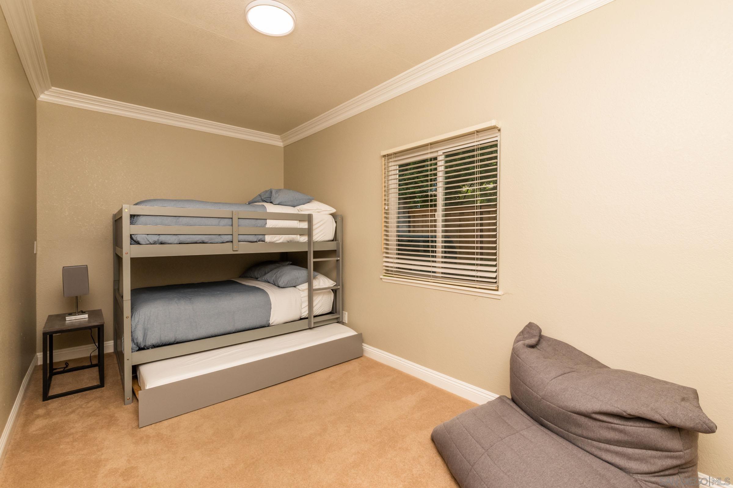 Detail Gallery Image 32 of 58 For 2340  Lomica Pl, Escondido,  CA 92029 - 6 Beds | 4 Baths