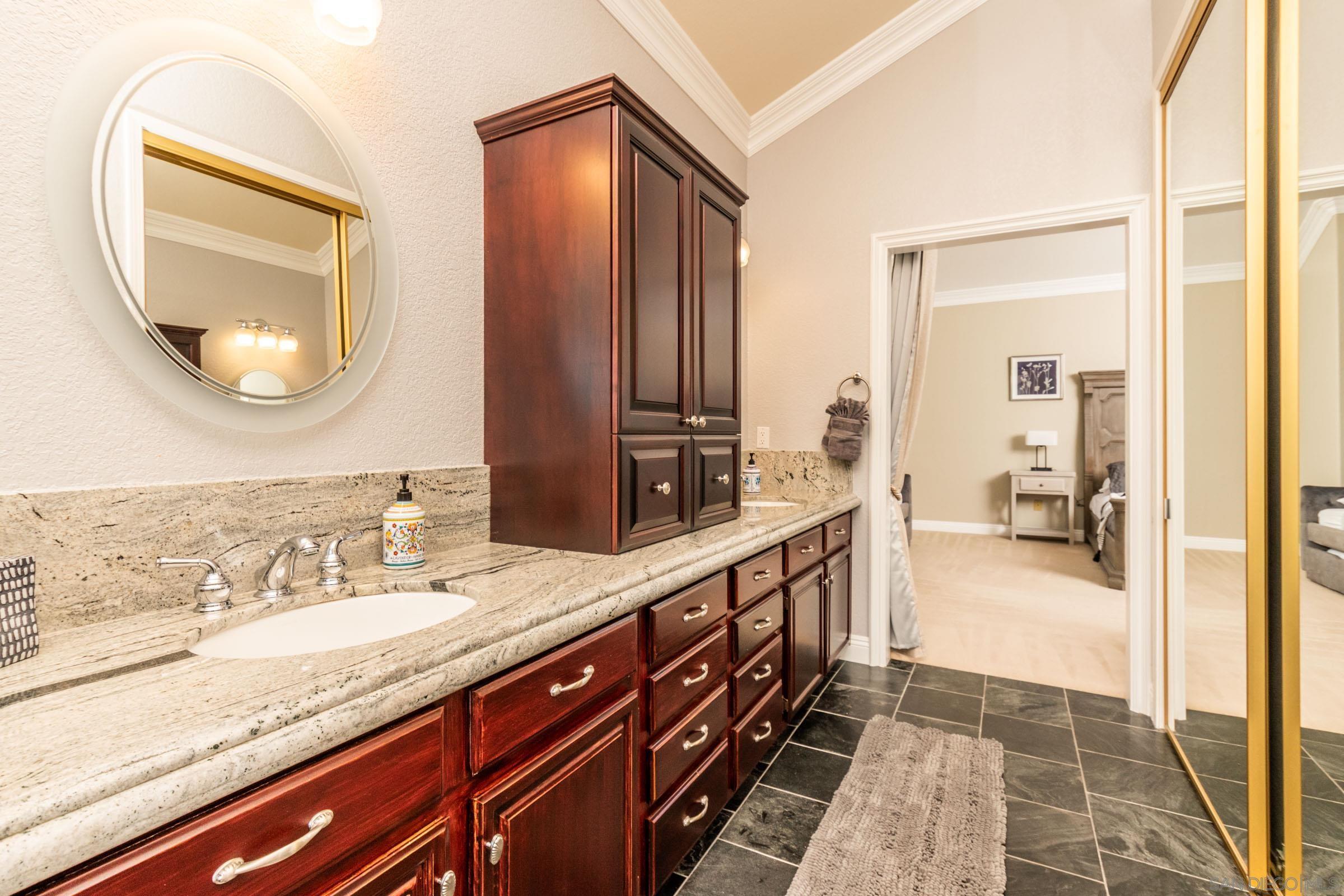 Detail Gallery Image 44 of 58 For 2340  Lomica Pl, Escondido,  CA 92029 - 6 Beds | 4 Baths