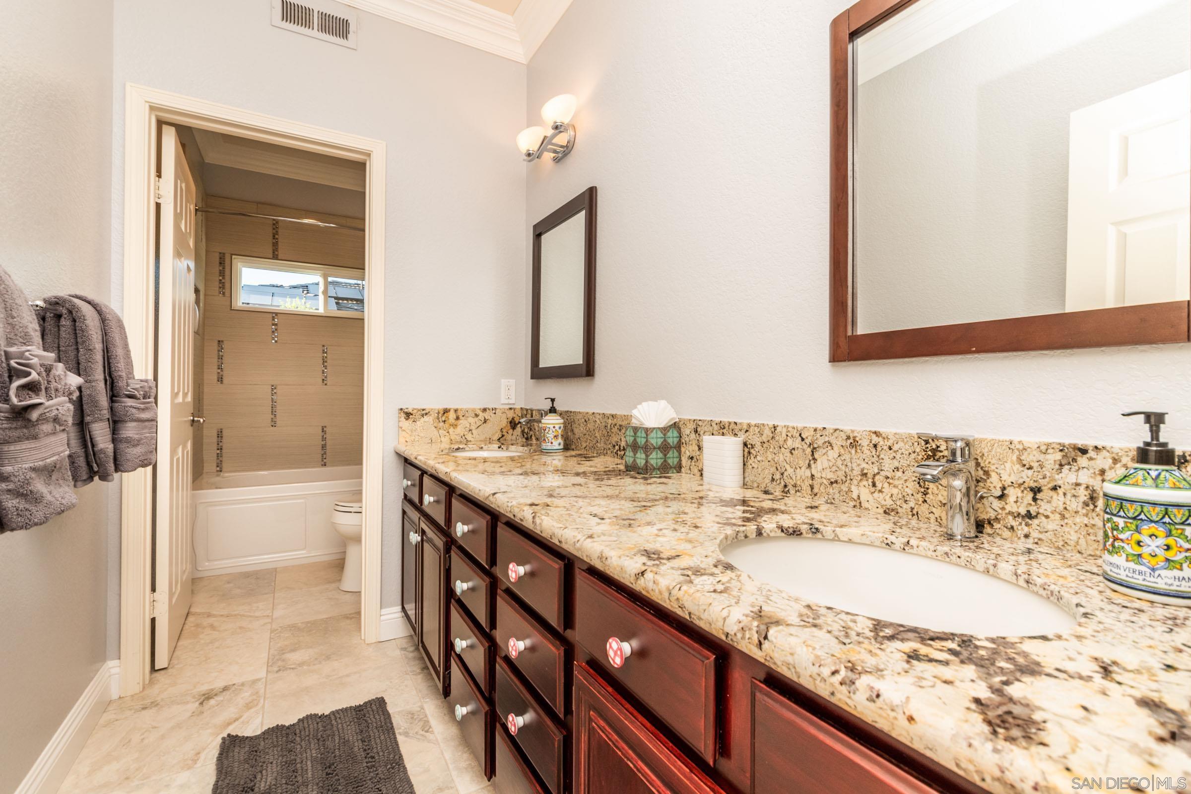 Detail Gallery Image 46 of 58 For 2340  Lomica Pl, Escondido,  CA 92029 - 6 Beds | 4 Baths
