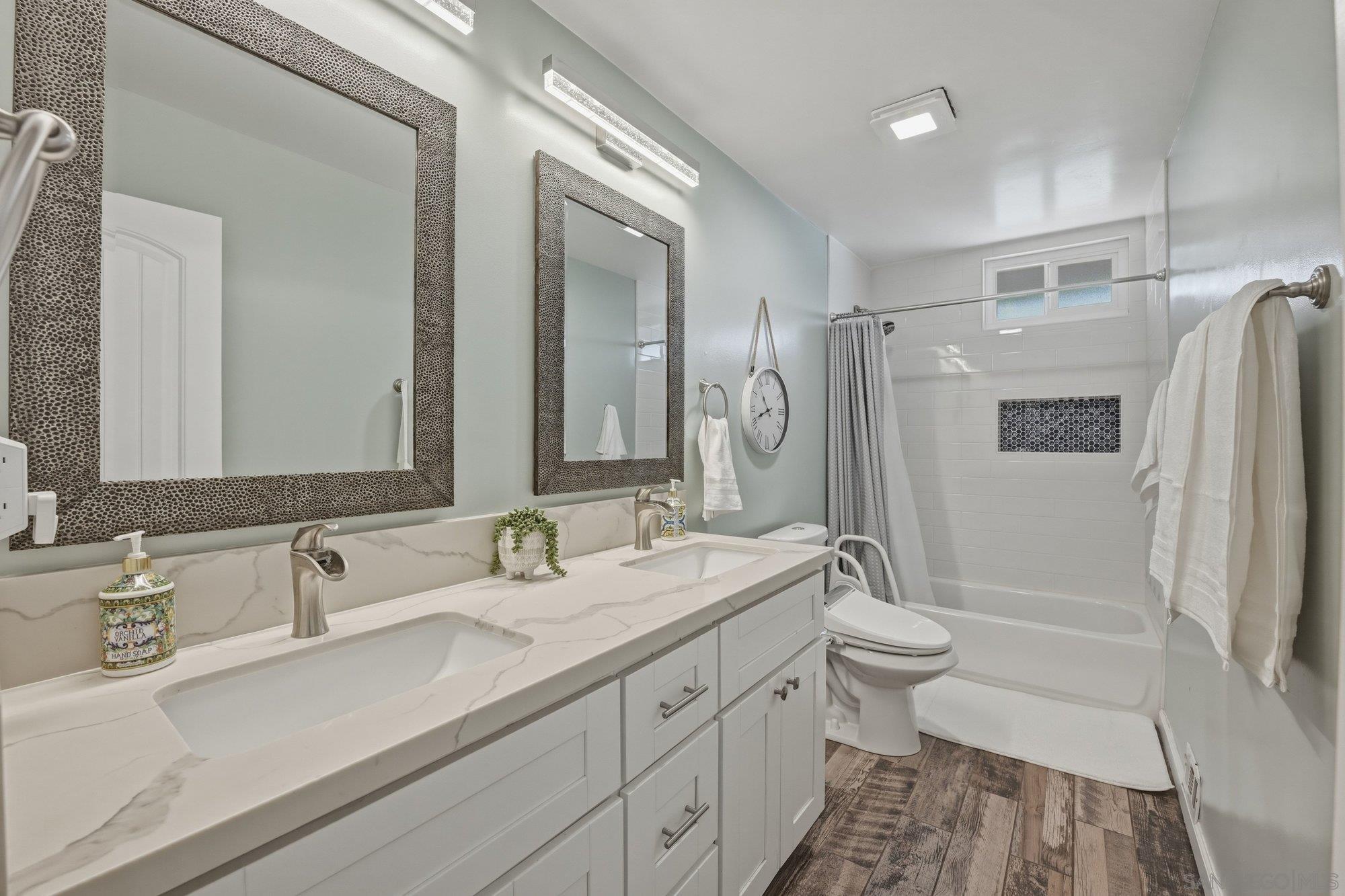 Detail Gallery Image 18 of 45 For 1761  Country Ln, Escondido,  CA 92025 - 4 Beds | 3 Baths