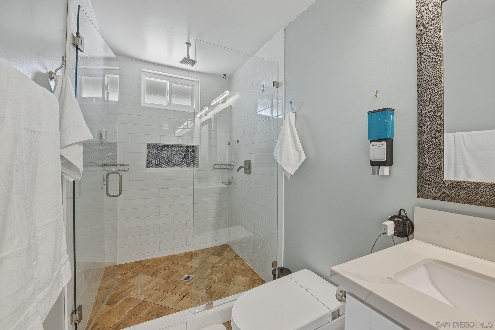 Detail Gallery Image 25 of 45 For 1761  Country Ln, Escondido,  CA 92025 - 4 Beds | 3 Baths