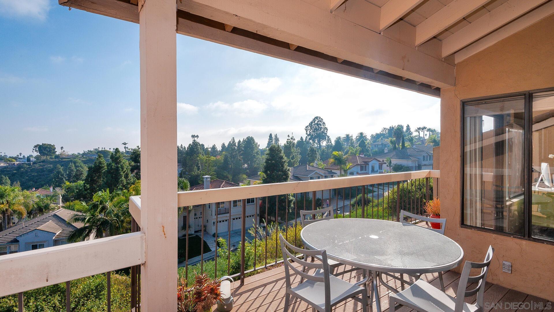 Detail Gallery Image 39 of 44 For 2559  Caminito Muirfield, La Jolla,  CA 92037 - 3 Beds | 3 Baths