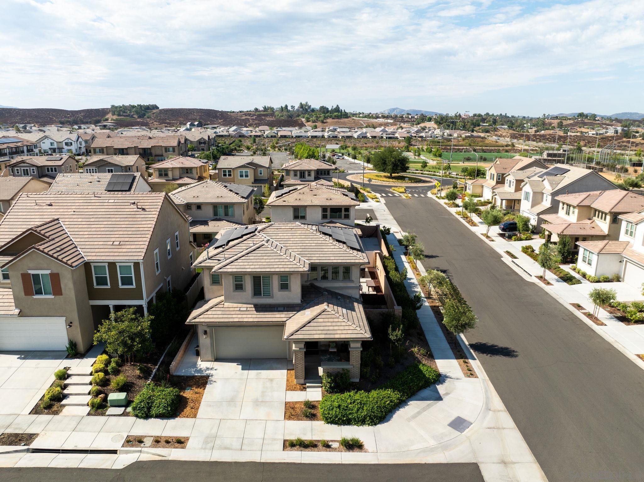 Detail Gallery Image 34 of 47 For 32005  Radiant Dr, Temecula,  CA 92591 - 3 Beds | 2/1 Baths