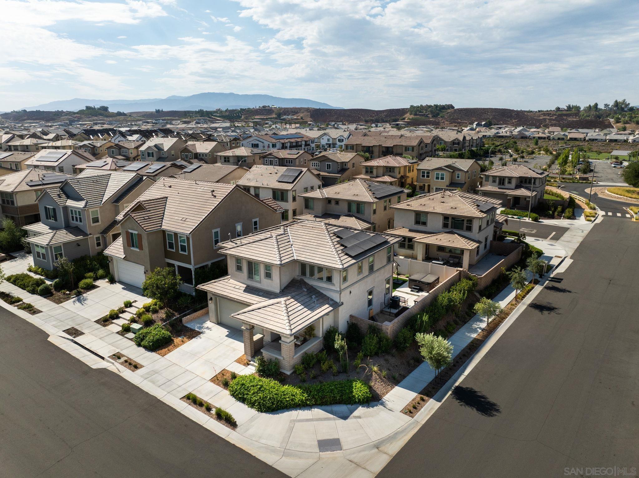 Detail Gallery Image 35 of 47 For 32005  Radiant Dr, Temecula,  CA 92591 - 3 Beds | 2/1 Baths