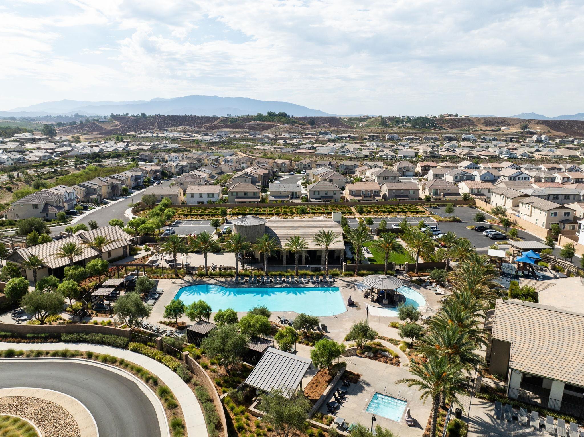 Detail Gallery Image 39 of 47 For 32005  Radiant Dr, Temecula,  CA 92591 - 3 Beds | 2/1 Baths