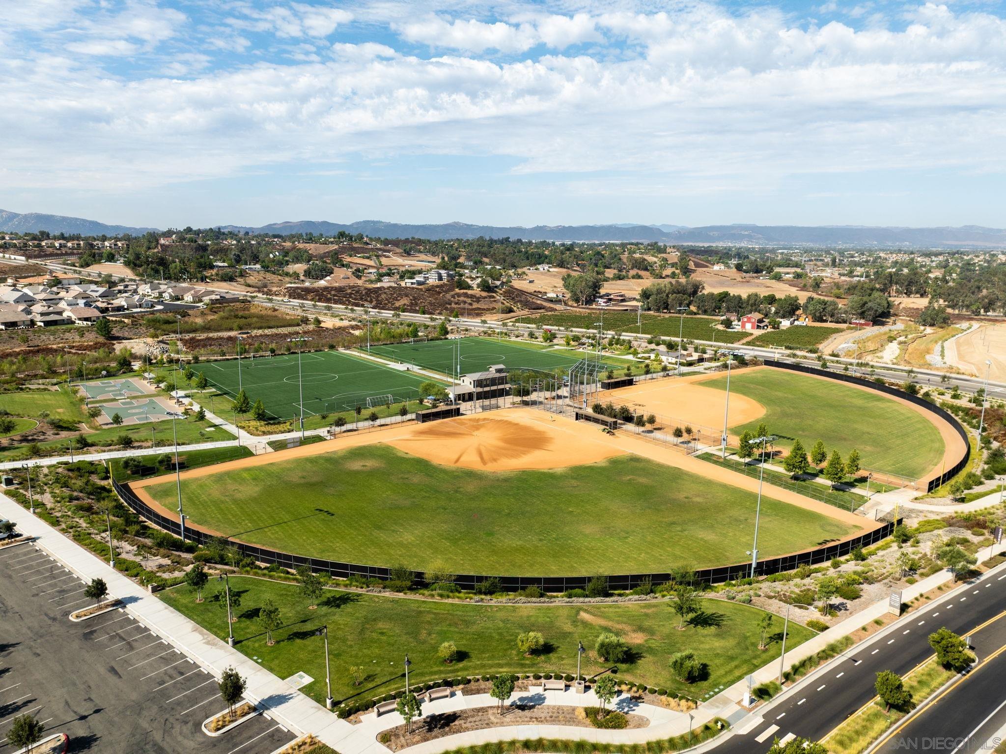 Detail Gallery Image 44 of 47 For 32005  Radiant Dr, Temecula,  CA 92591 - 3 Beds | 2/1 Baths
