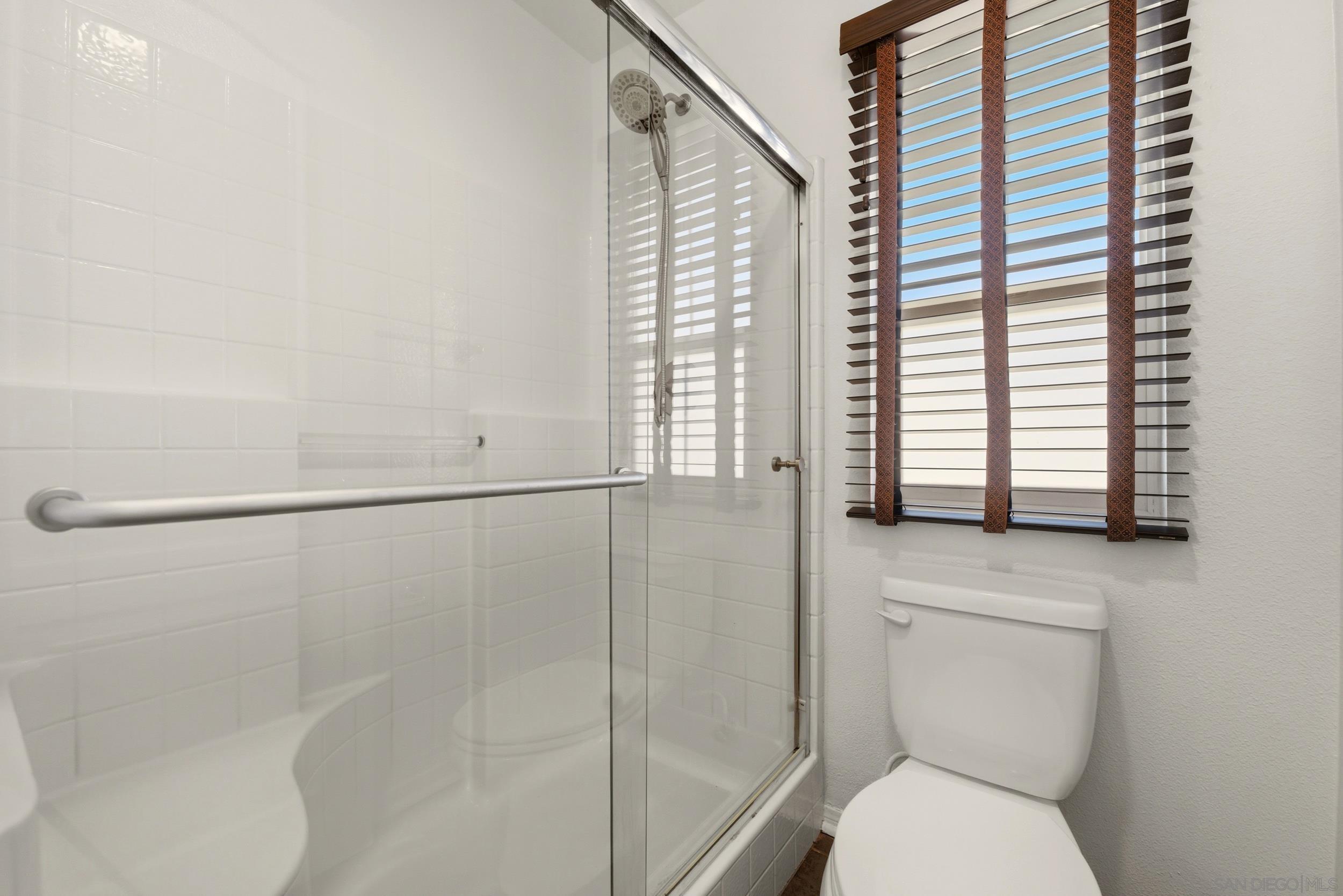 Detail Gallery Image 17 of 21 For 16953  New Rochelle Way  62, San Diego,  CA 92127 - 3 Beds | 2/1 Baths