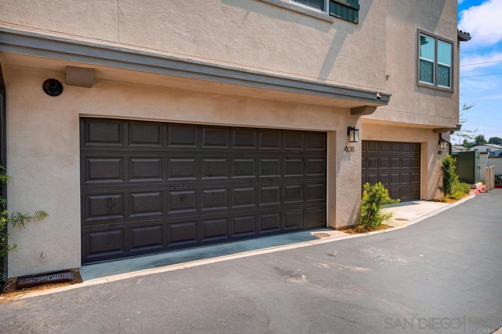 Detail Gallery Image 7 of 12 For 408  Carina Gln, Escondido,  CA 92025 - 4 Beds | 3/1 Baths