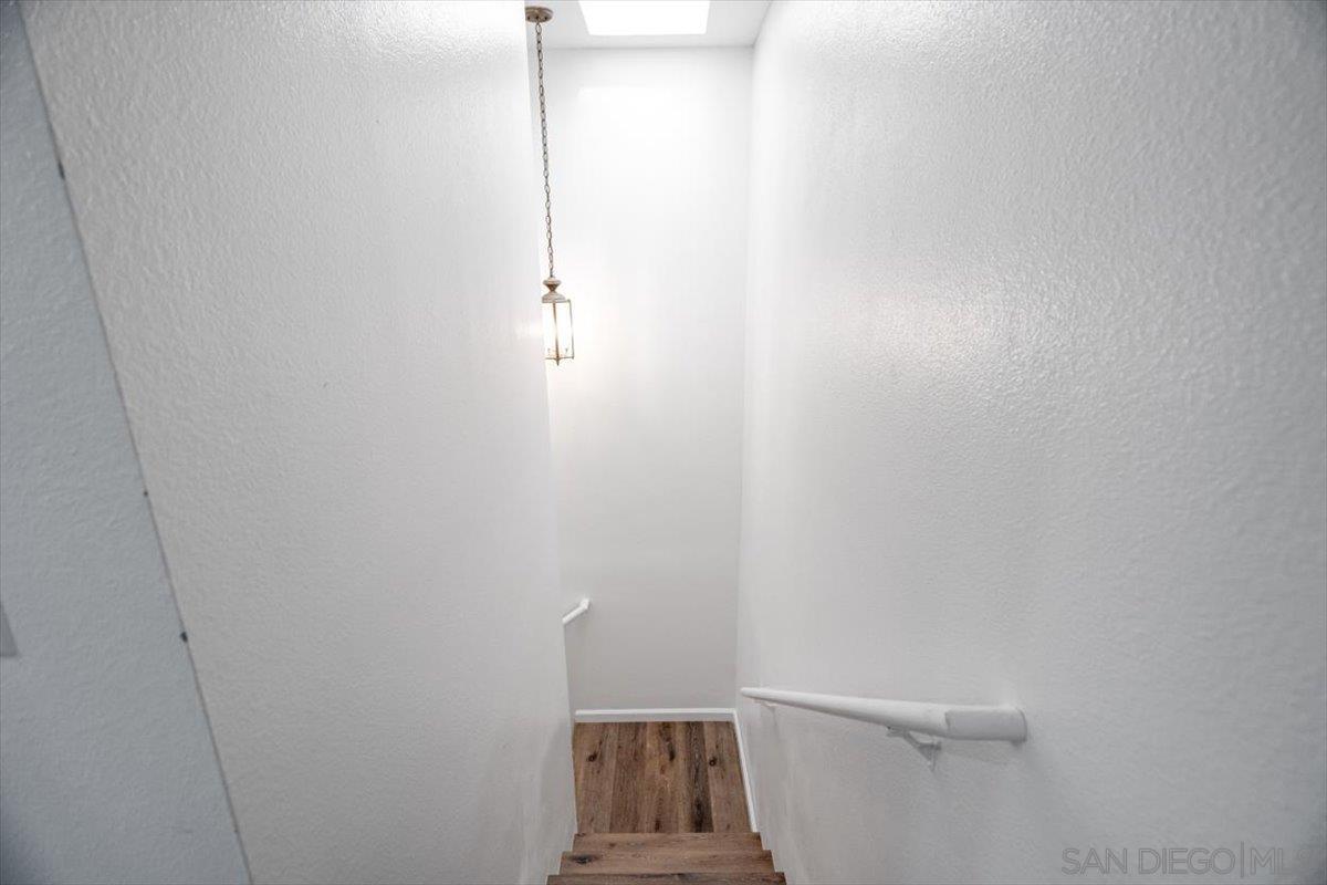 Detail Gallery Image 15 of 51 For 7453  Fortuna Vista Ct  #36,  Santee,  CA 92071 - 3 Beds | 2/1 Baths