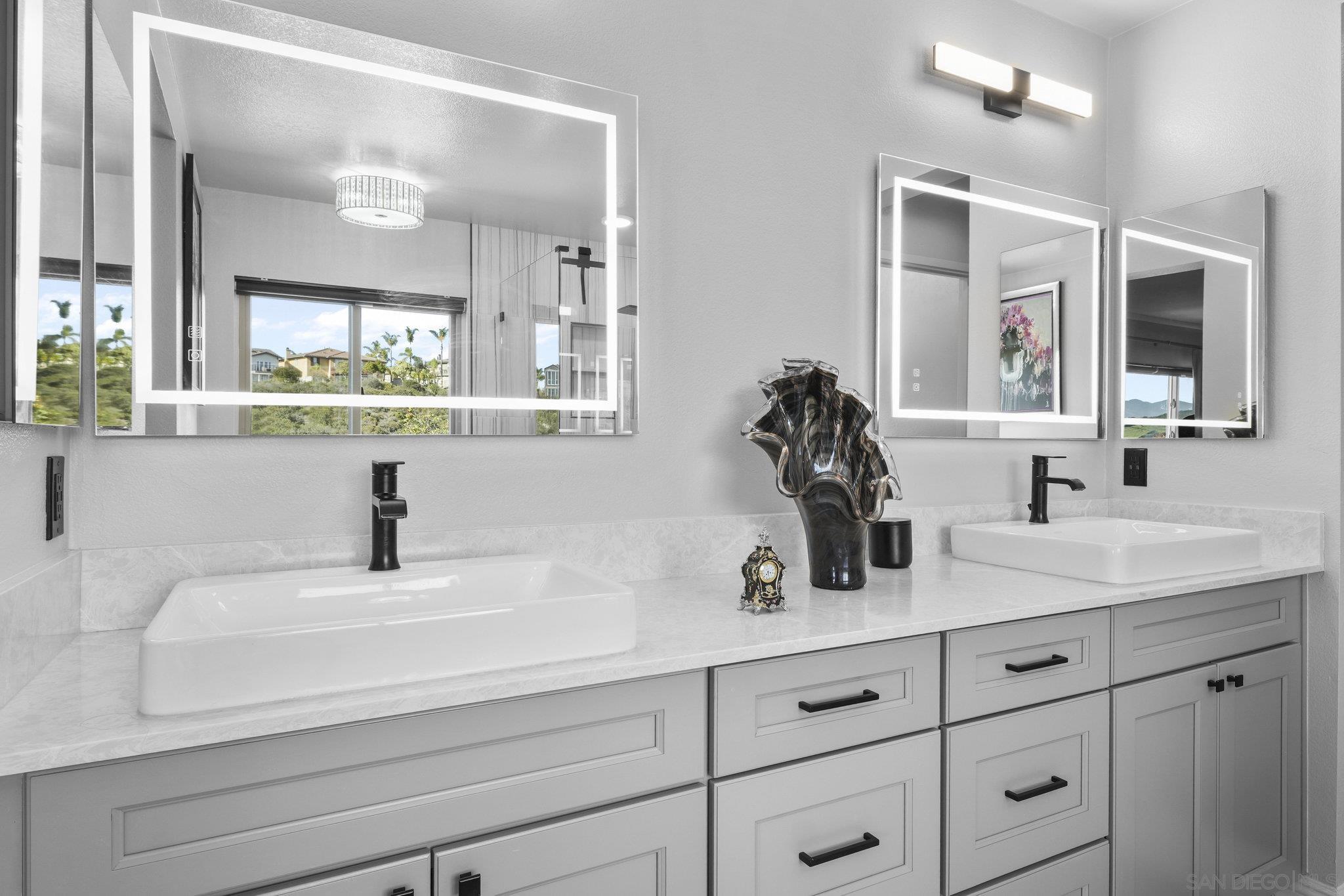 Detail Gallery Image 30 of 52 For 1519  Taber Dr, Chula Vista,  CA 91911 - 4 Beds | 2/1 Baths