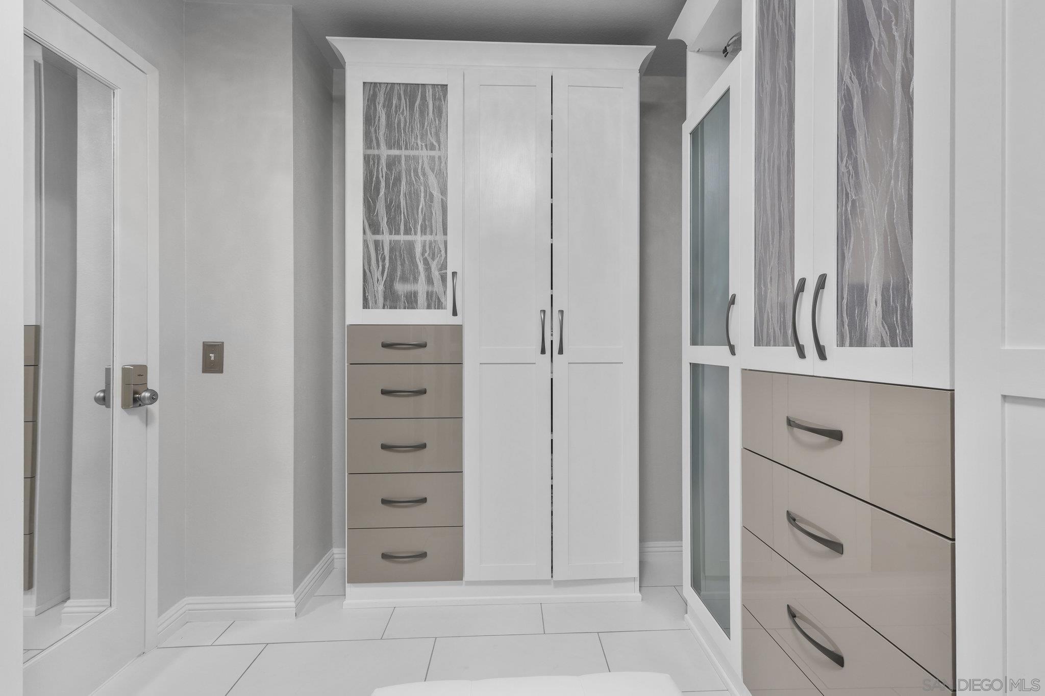 Detail Gallery Image 34 of 52 For 1519  Taber Dr, Chula Vista,  CA 91911 - 4 Beds | 2/1 Baths