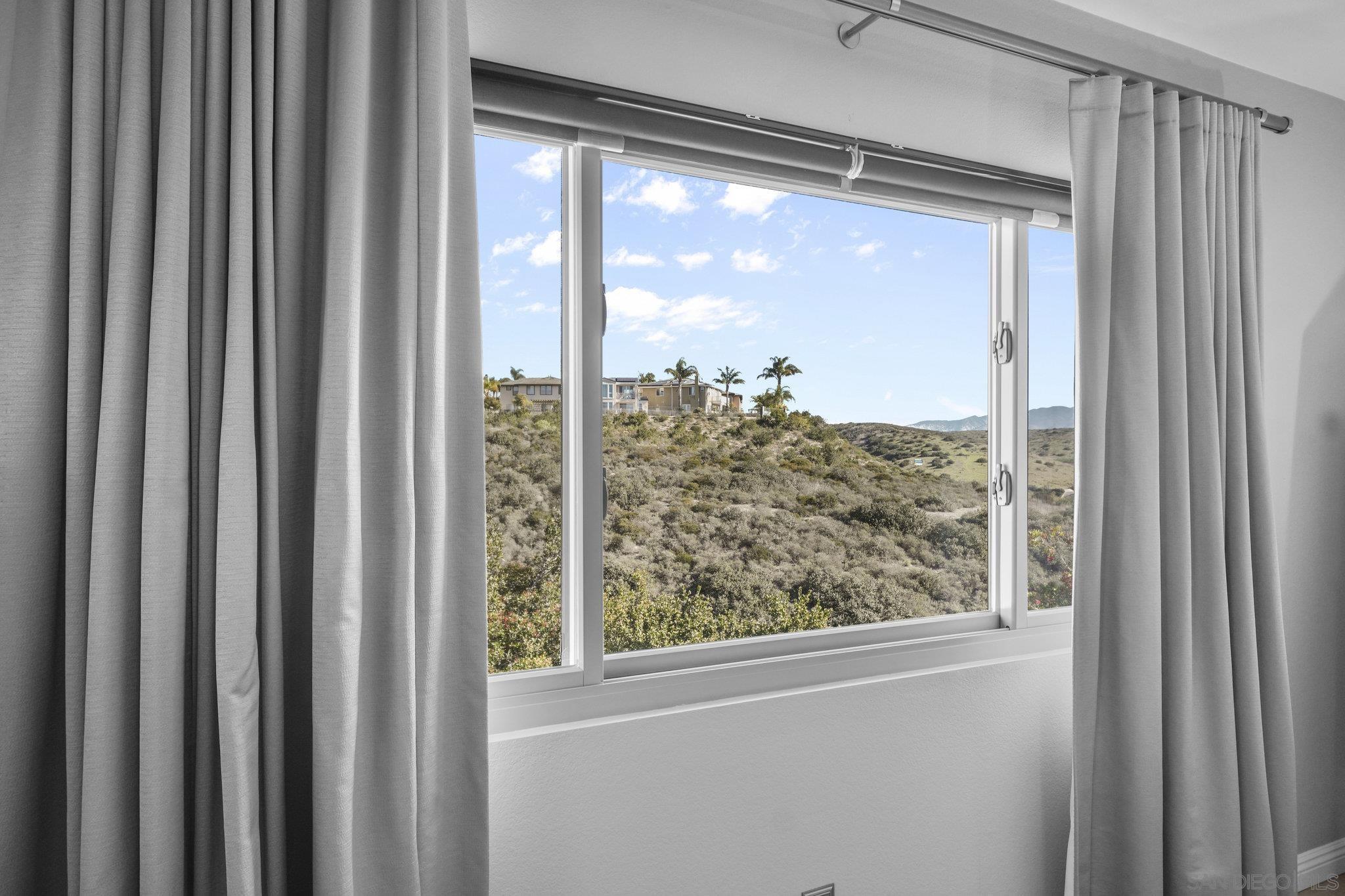 Detail Gallery Image 36 of 52 For 1519  Taber Dr, Chula Vista,  CA 91911 - 4 Beds | 2/1 Baths