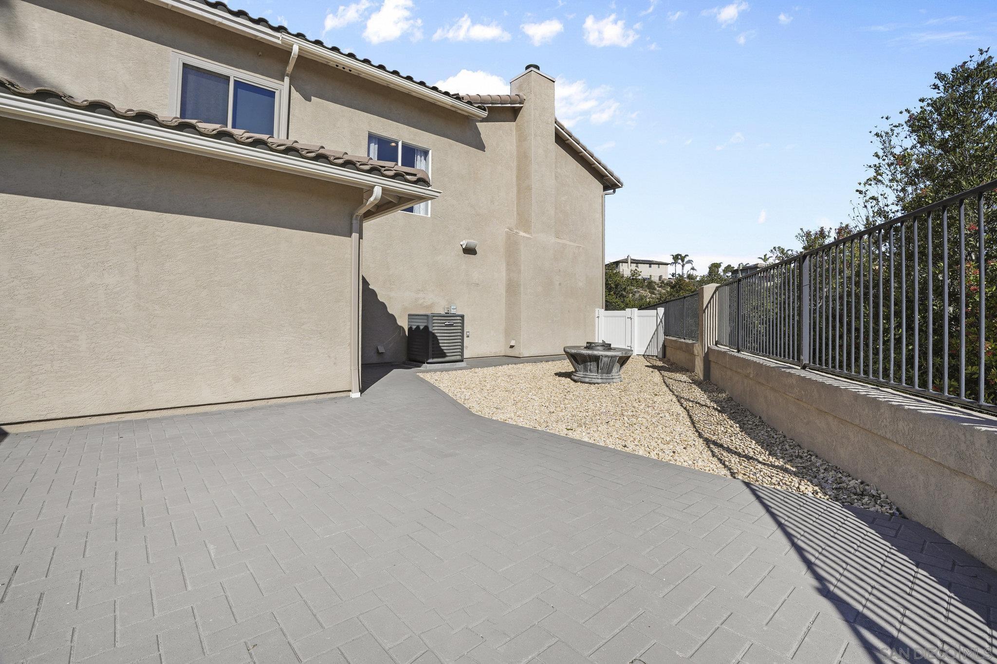 Detail Gallery Image 46 of 52 For 1519  Taber Dr, Chula Vista,  CA 91911 - 4 Beds | 2/1 Baths
