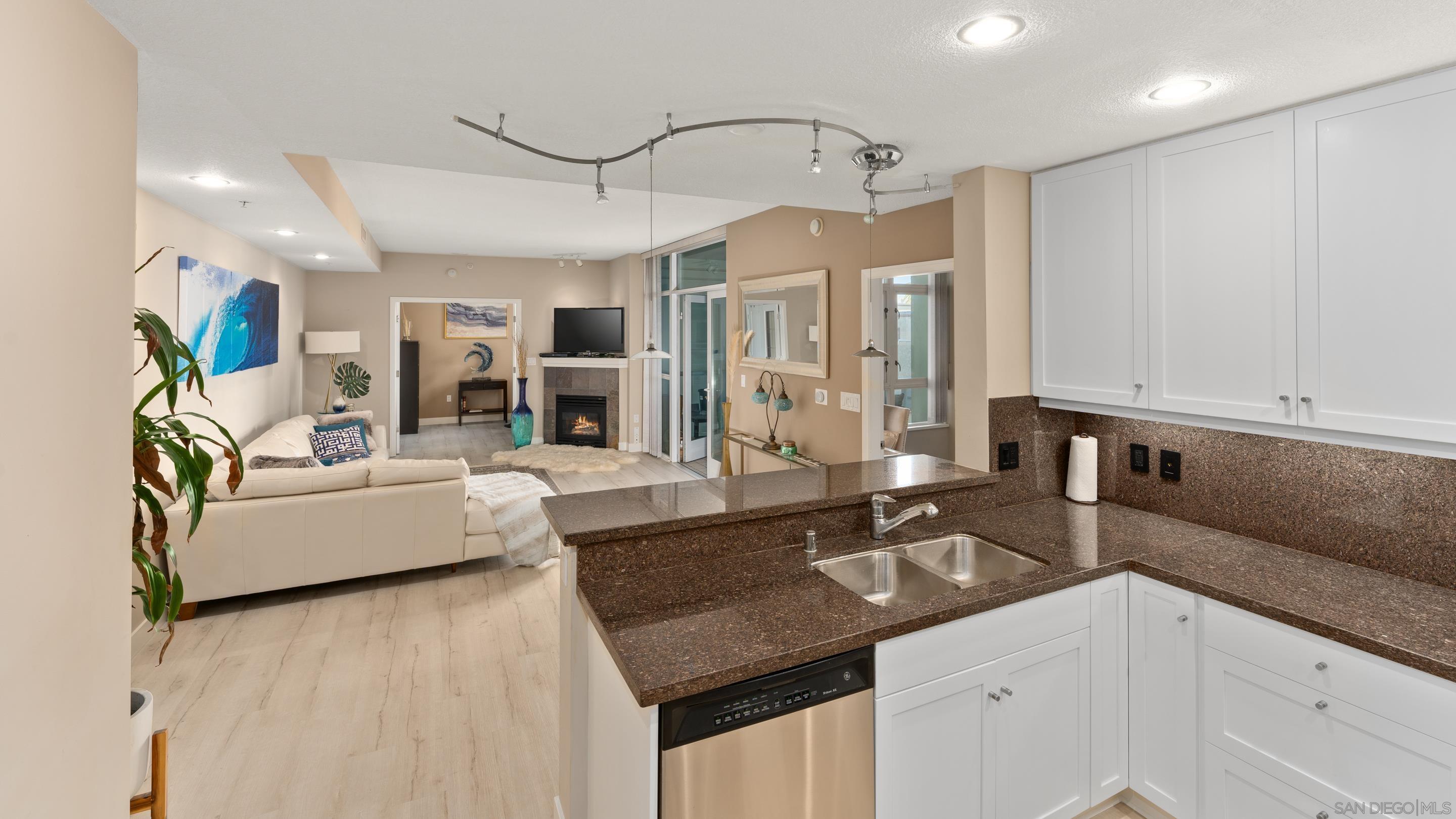 Detail Gallery Image 11 of 38 For 850  Beech St  701, San Diego,  CA 92101 - 1 Beds | 1/1 Baths