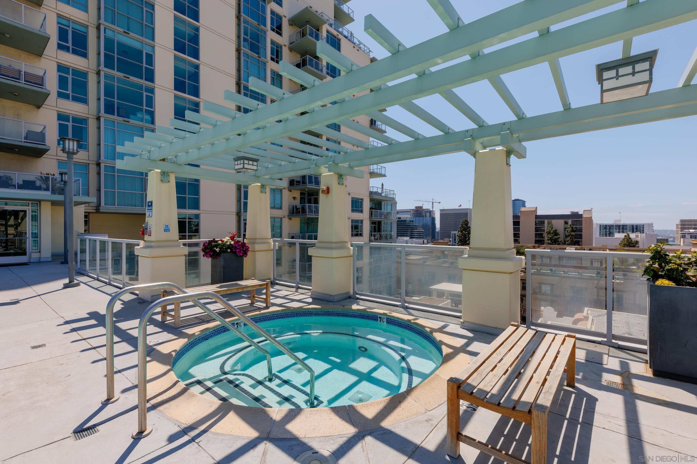 Detail Gallery Image 29 of 38 For 850  Beech St  701, San Diego,  CA 92101 - 1 Beds | 1/1 Baths