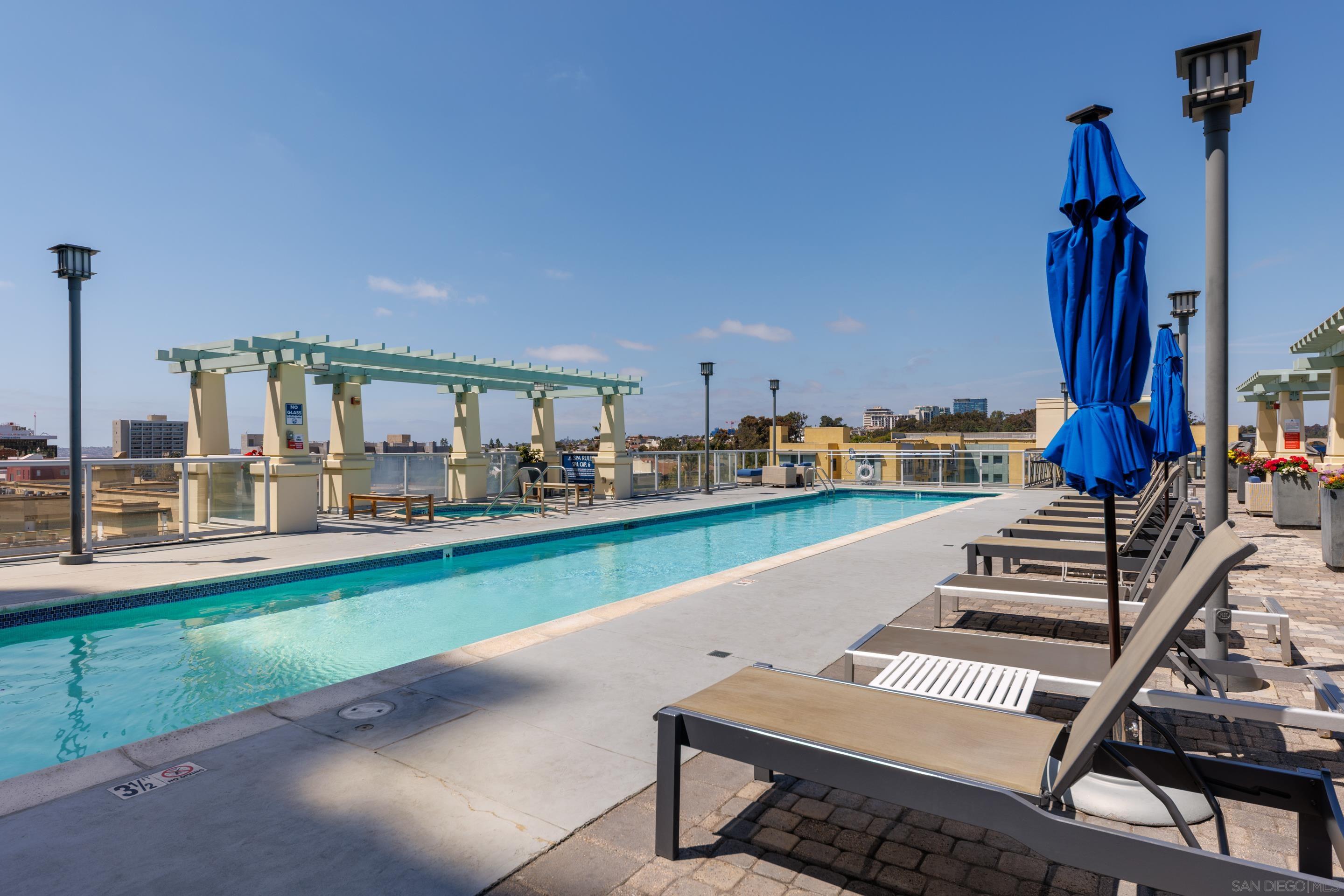 Detail Gallery Image 30 of 38 For 850  Beech St  701, San Diego,  CA 92101 - 1 Beds | 1/1 Baths