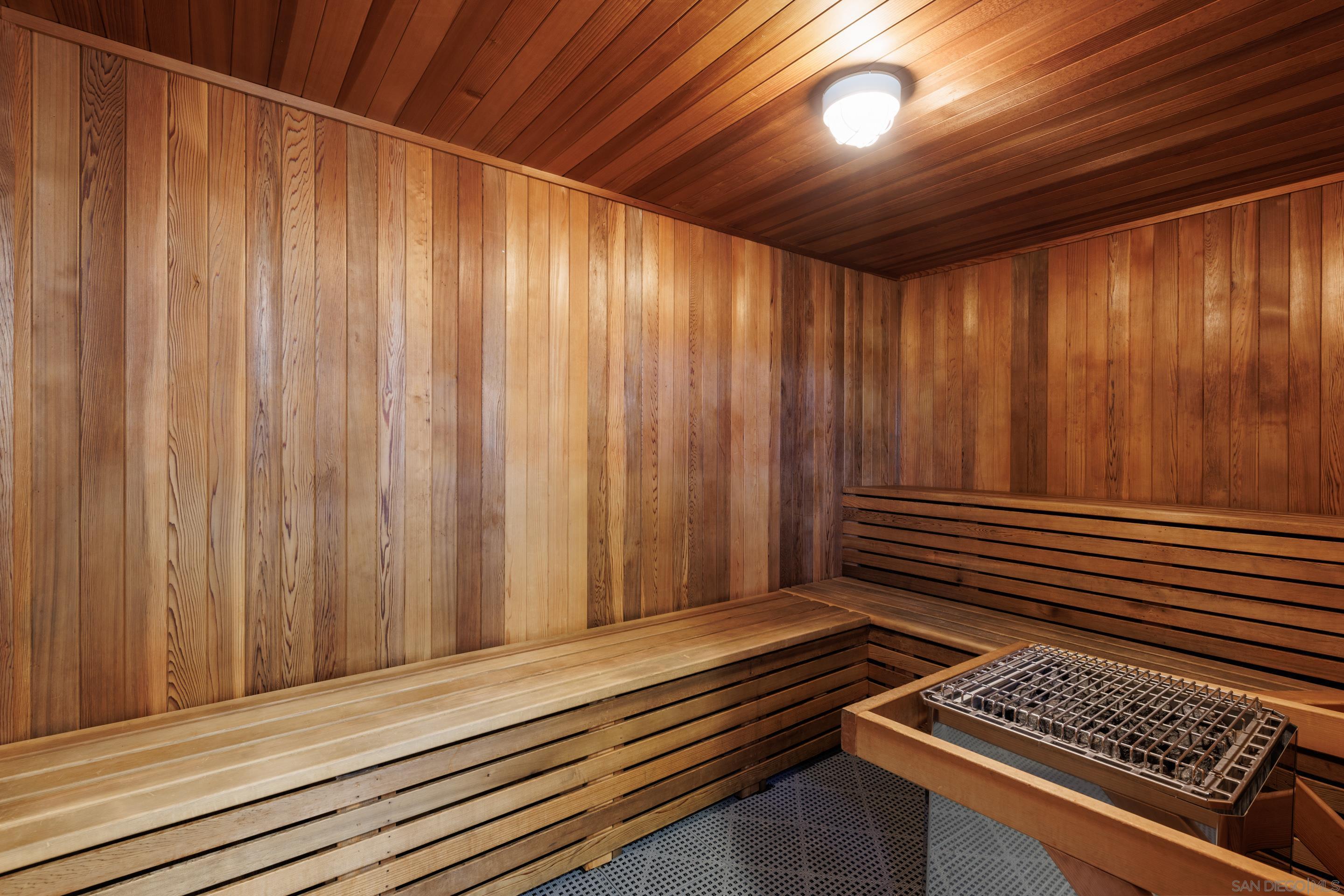 Detail Gallery Image 31 of 38 For 850  Beech St  701, San Diego,  CA 92101 - 1 Beds | 1/1 Baths