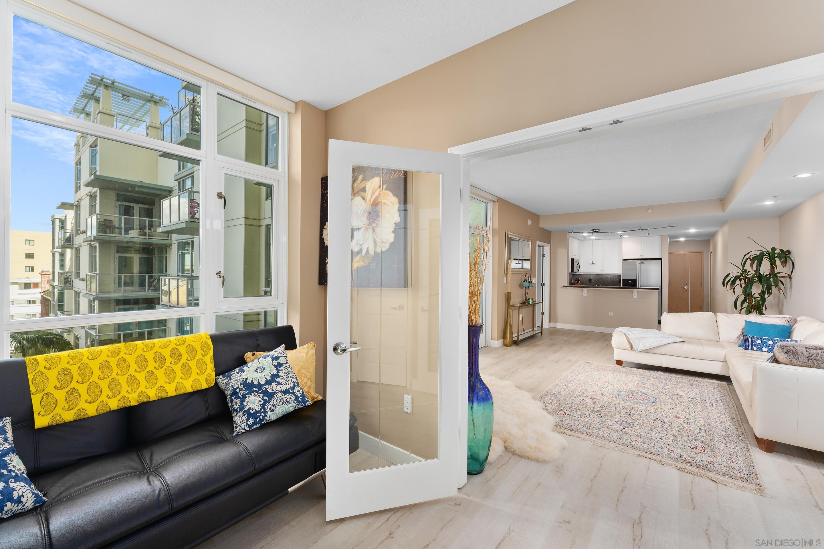 Detail Gallery Image 6 of 38 For 850  Beech St  701, San Diego,  CA 92101 - 1 Beds | 1/1 Baths