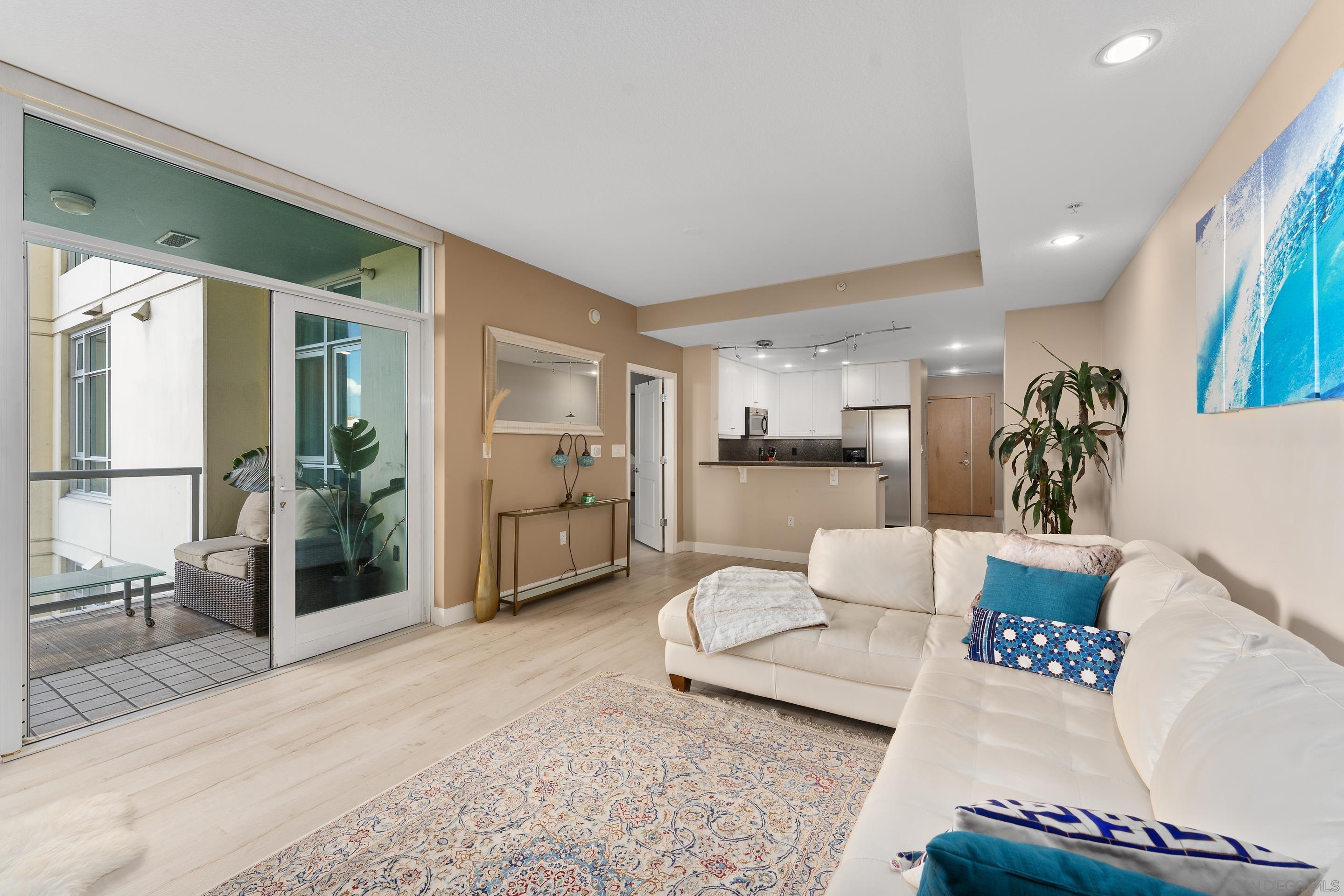 Detail Gallery Image 7 of 38 For 850  Beech St  701, San Diego,  CA 92101 - 1 Beds | 1/1 Baths