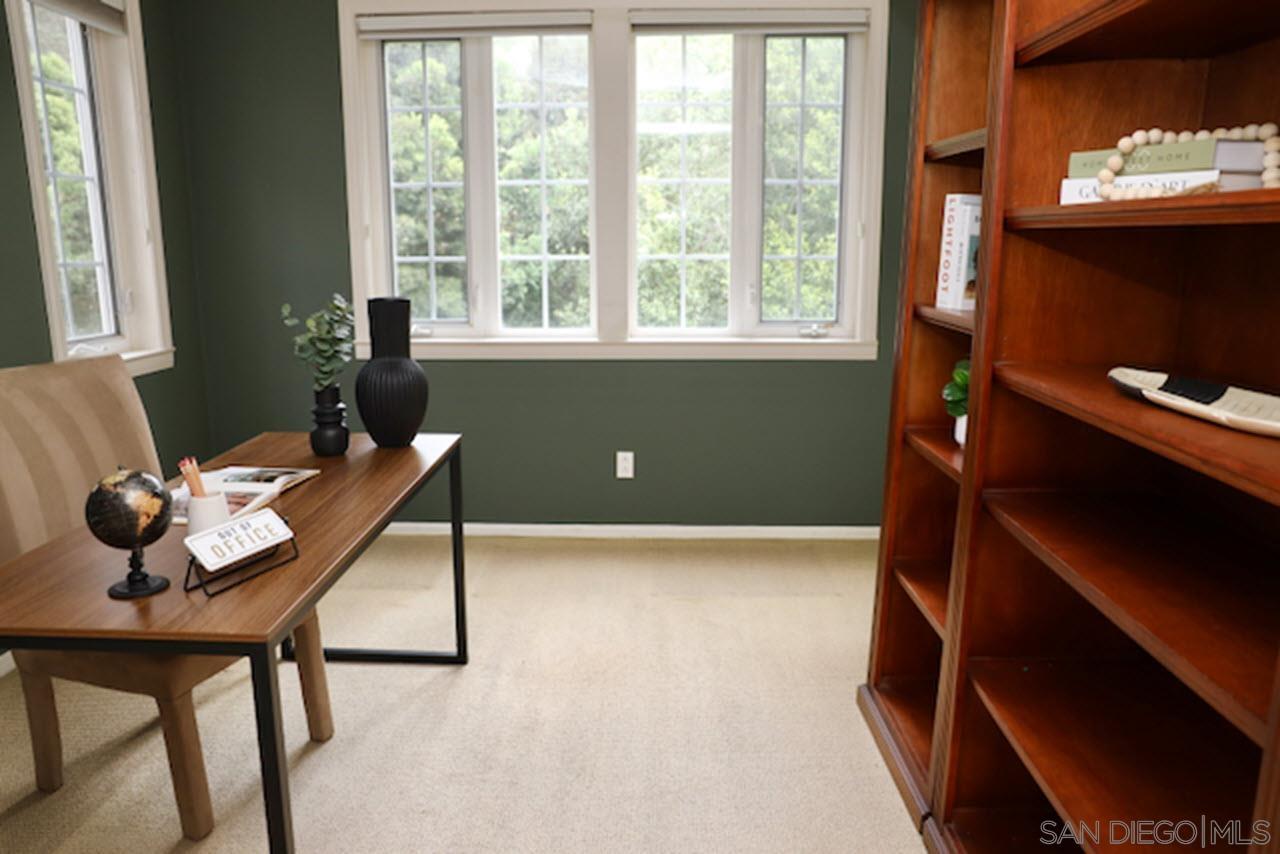 Detail Gallery Image 15 of 34 For 2862  Torrey Pines Rd, La Jolla,  CA 92037 - 3 Beds | 3 Baths