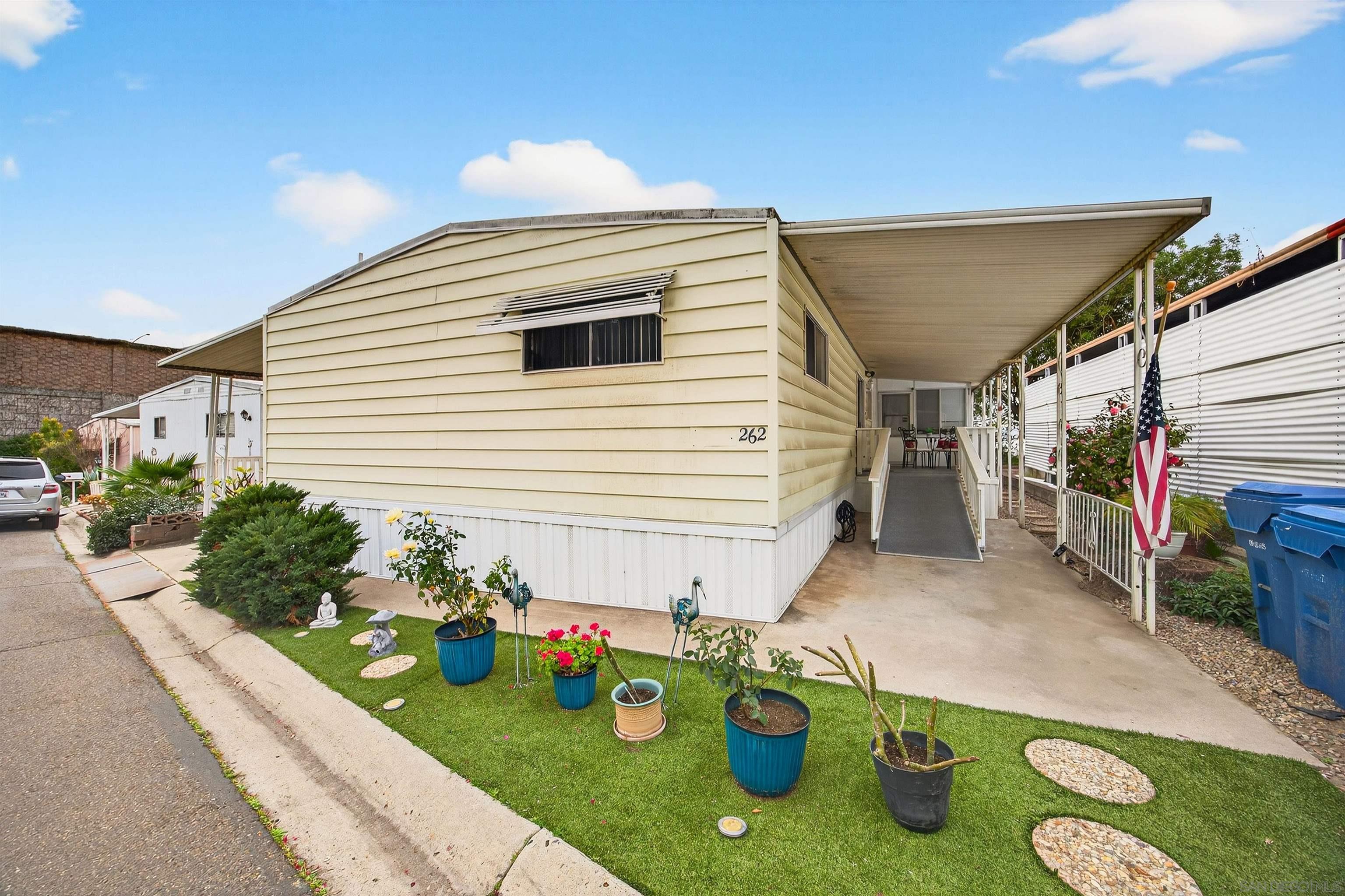 Detail Gallery Image 27 of 37 For 8712 N Magnolia Ave  Space 262, Santee,  CA 92071 - 2 Beds | 2 Baths