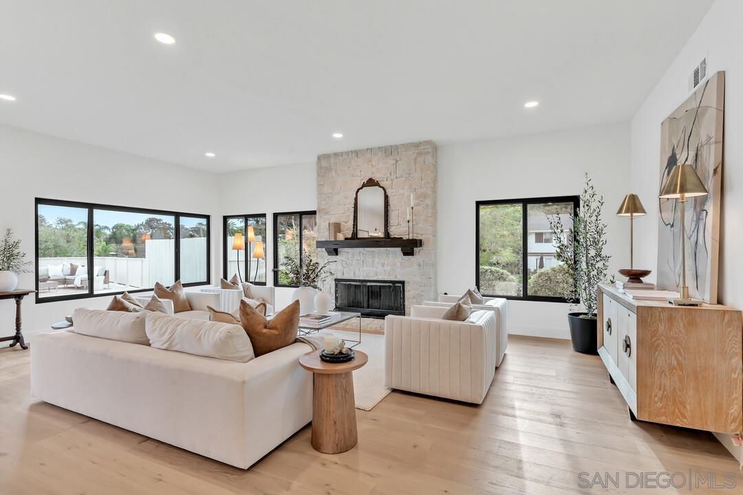 Detail Gallery Image 41 of 74 For 2105  Harbour Heights Rd, San Diego,  CA 92109 - 4 Beds | 2 Baths