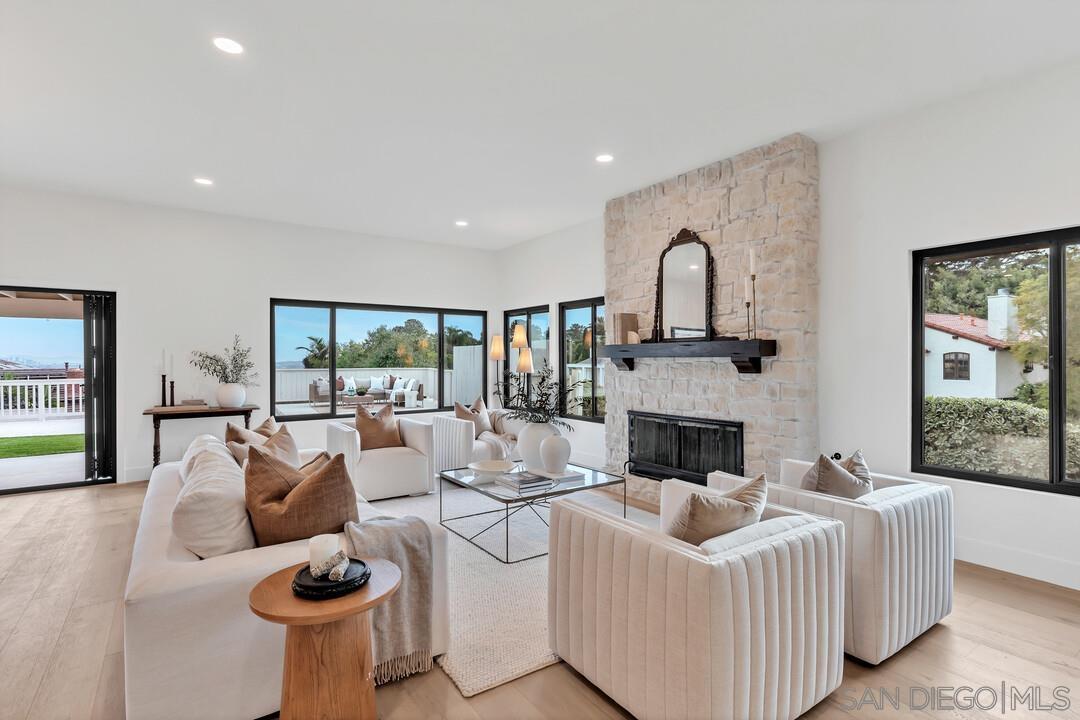 Detail Gallery Image 42 of 74 For 2105  Harbour Heights Rd, San Diego,  CA 92109 - 4 Beds | 2 Baths