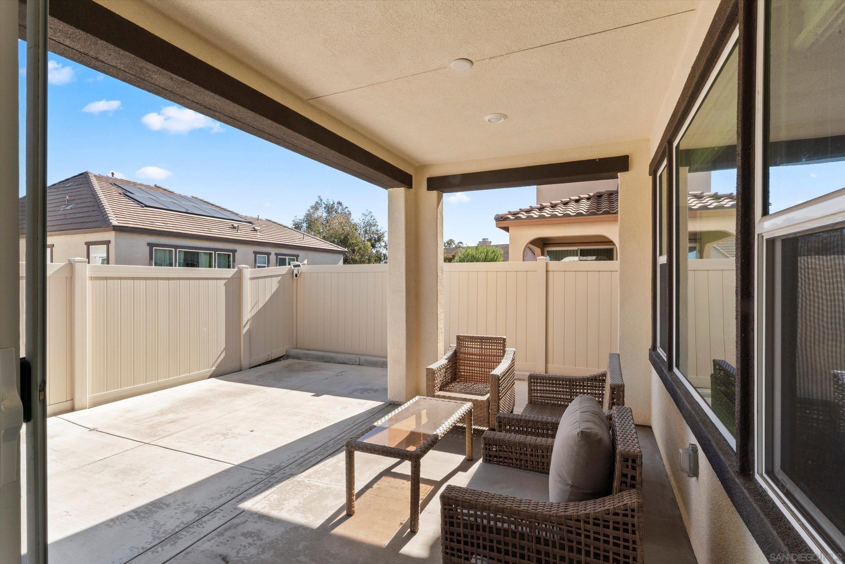 Detail Gallery Image 30 of 36 For 675  Grant Ct, Vista,  CA 92083 - 5 Beds | 4 Baths