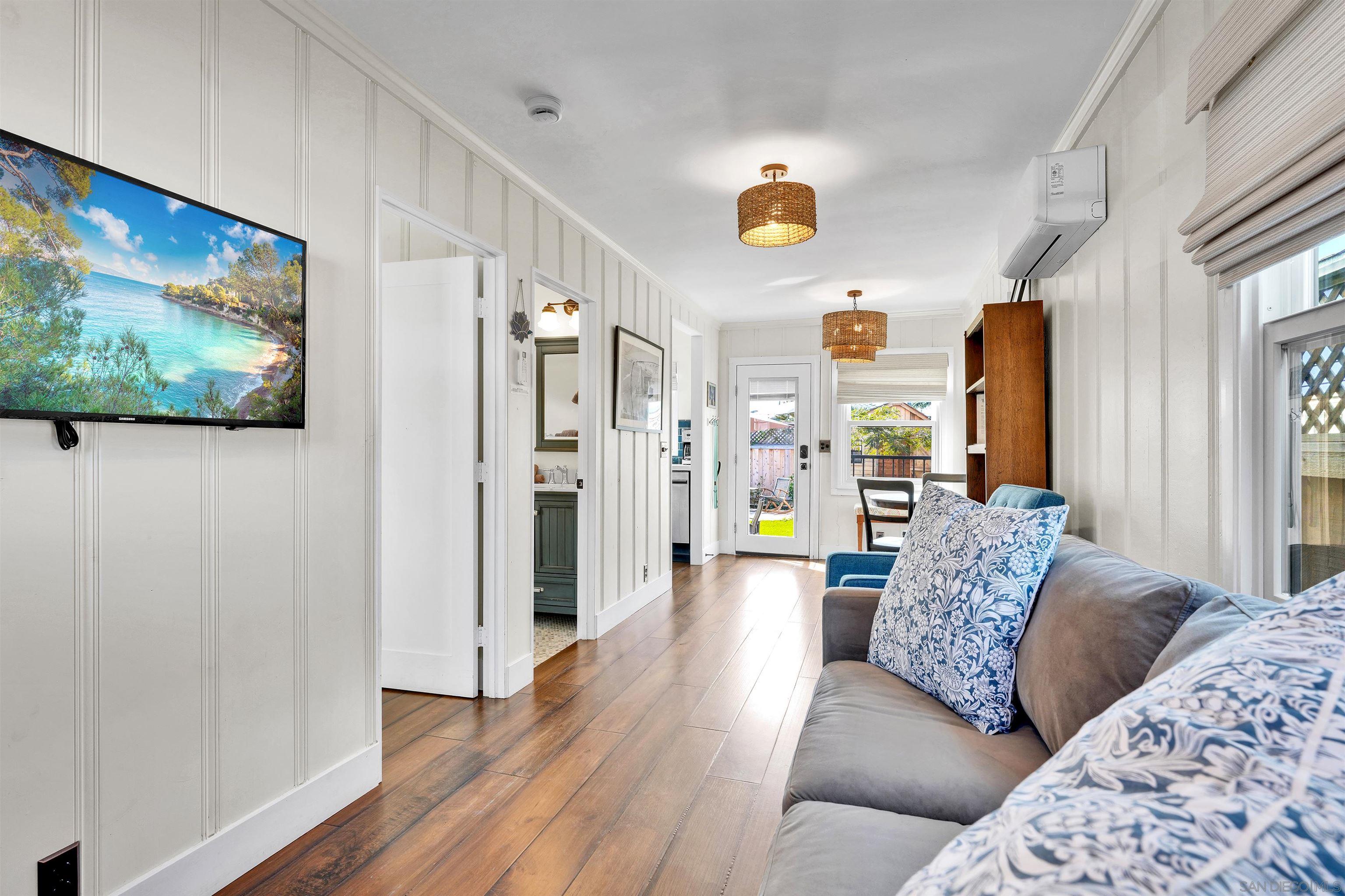 Detail Gallery Image 6 of 38 For 5119  Lotus St, San Diego,  CA 92107 - 1 Beds | 1 Baths