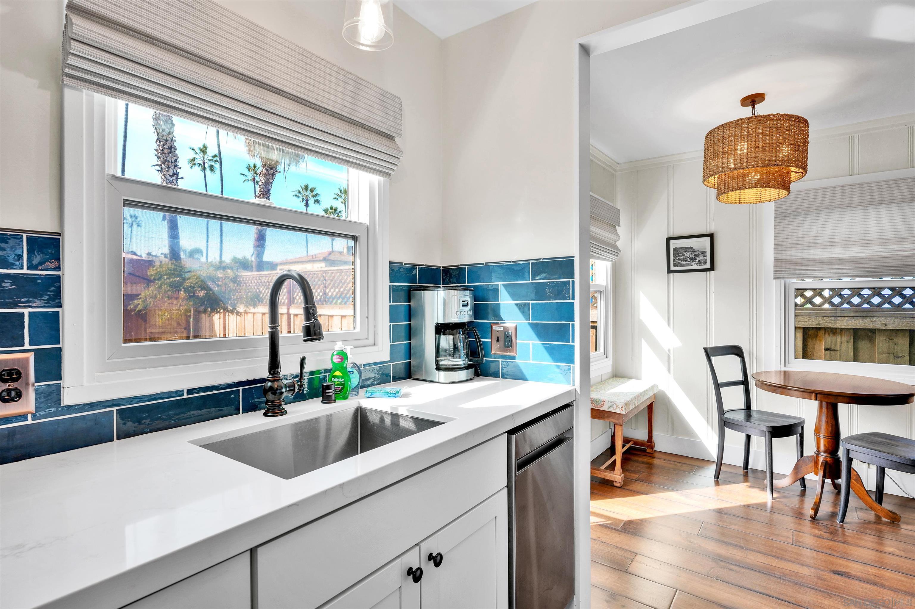 Detail Gallery Image 7 of 38 For 5119  Lotus St, San Diego,  CA 92107 - 1 Beds | 1 Baths