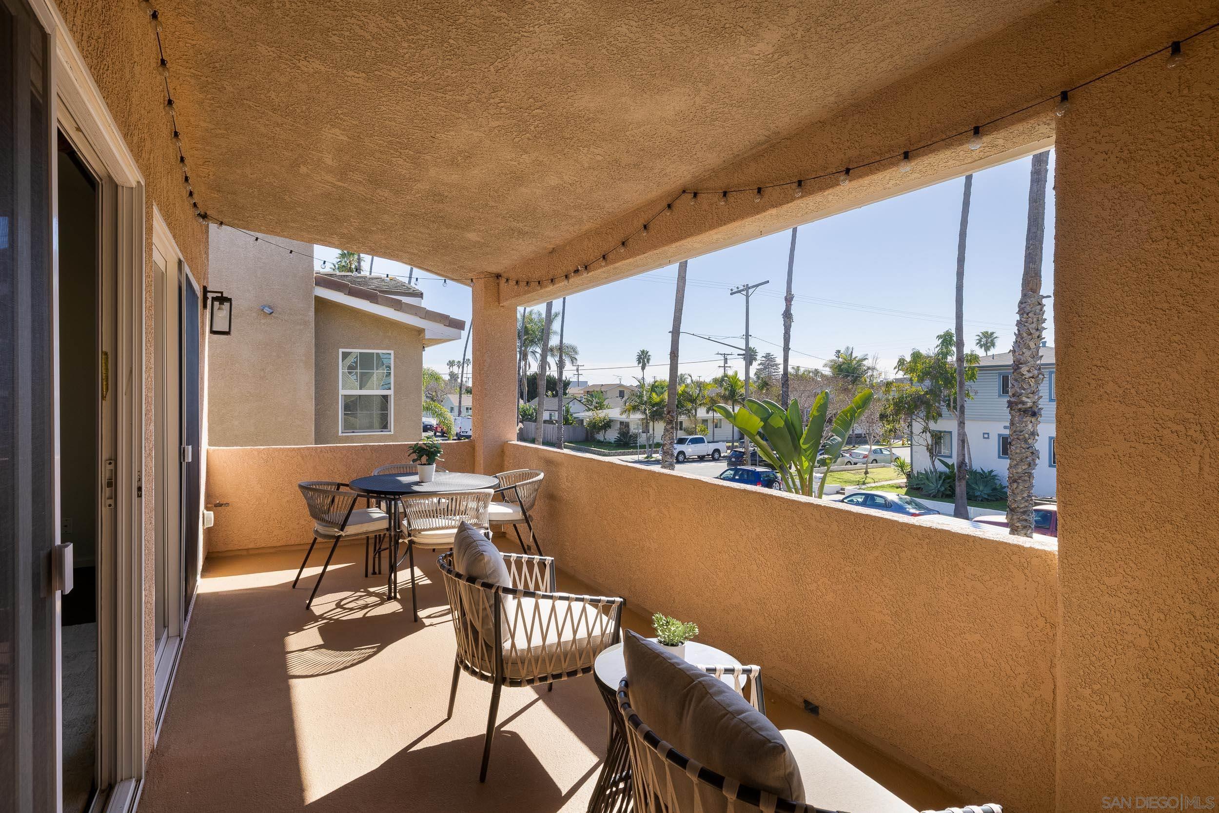 Detail Gallery Image 16 of 45 For 1834 S Tremont St, Oceanside,  CA 92054 - 4 Beds | 3/1 Baths