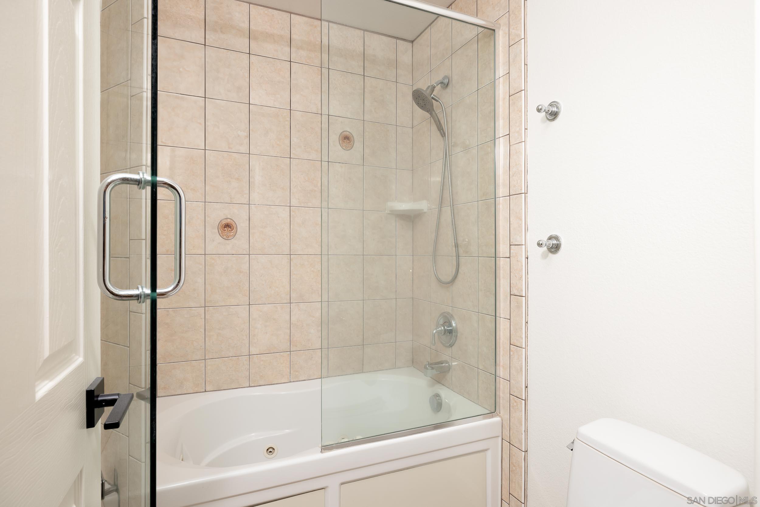 Detail Gallery Image 29 of 45 For 1834 S Tremont St, Oceanside,  CA 92054 - 4 Beds | 3/1 Baths