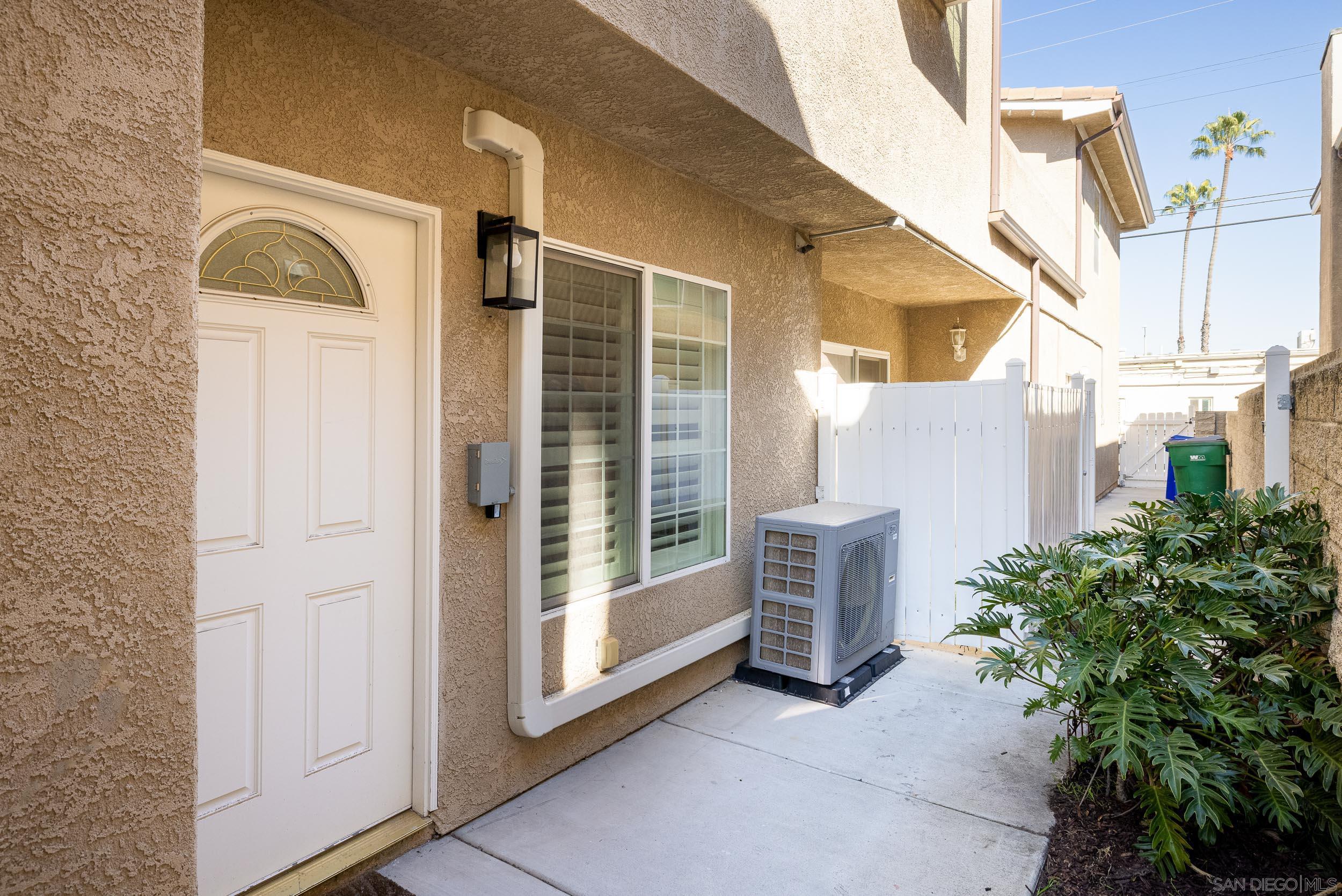 Detail Gallery Image 35 of 45 For 1834 S Tremont St, Oceanside,  CA 92054 - 4 Beds | 3/1 Baths