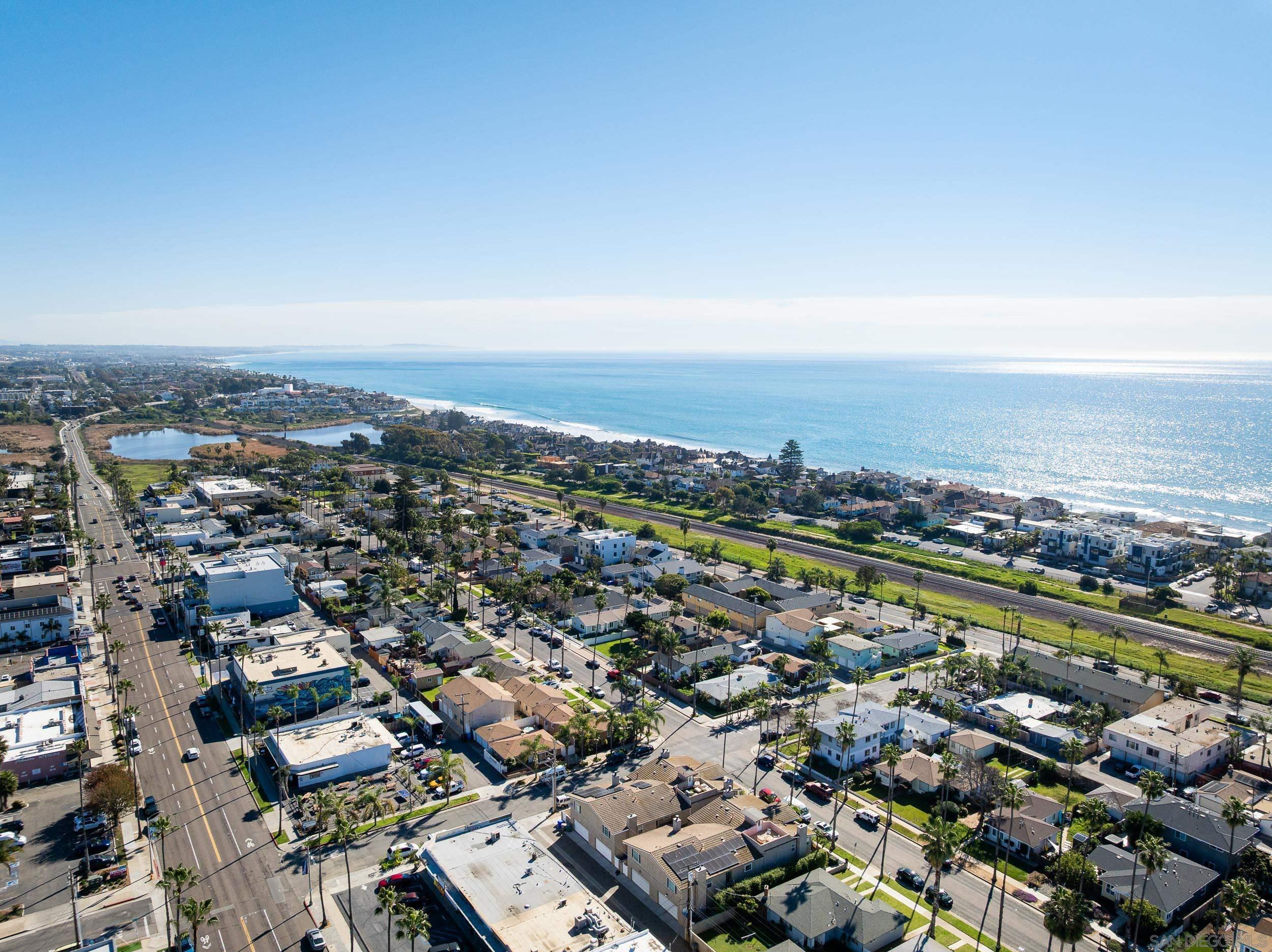 Detail Gallery Image 41 of 45 For 1834 S Tremont St, Oceanside,  CA 92054 - 4 Beds | 3/1 Baths