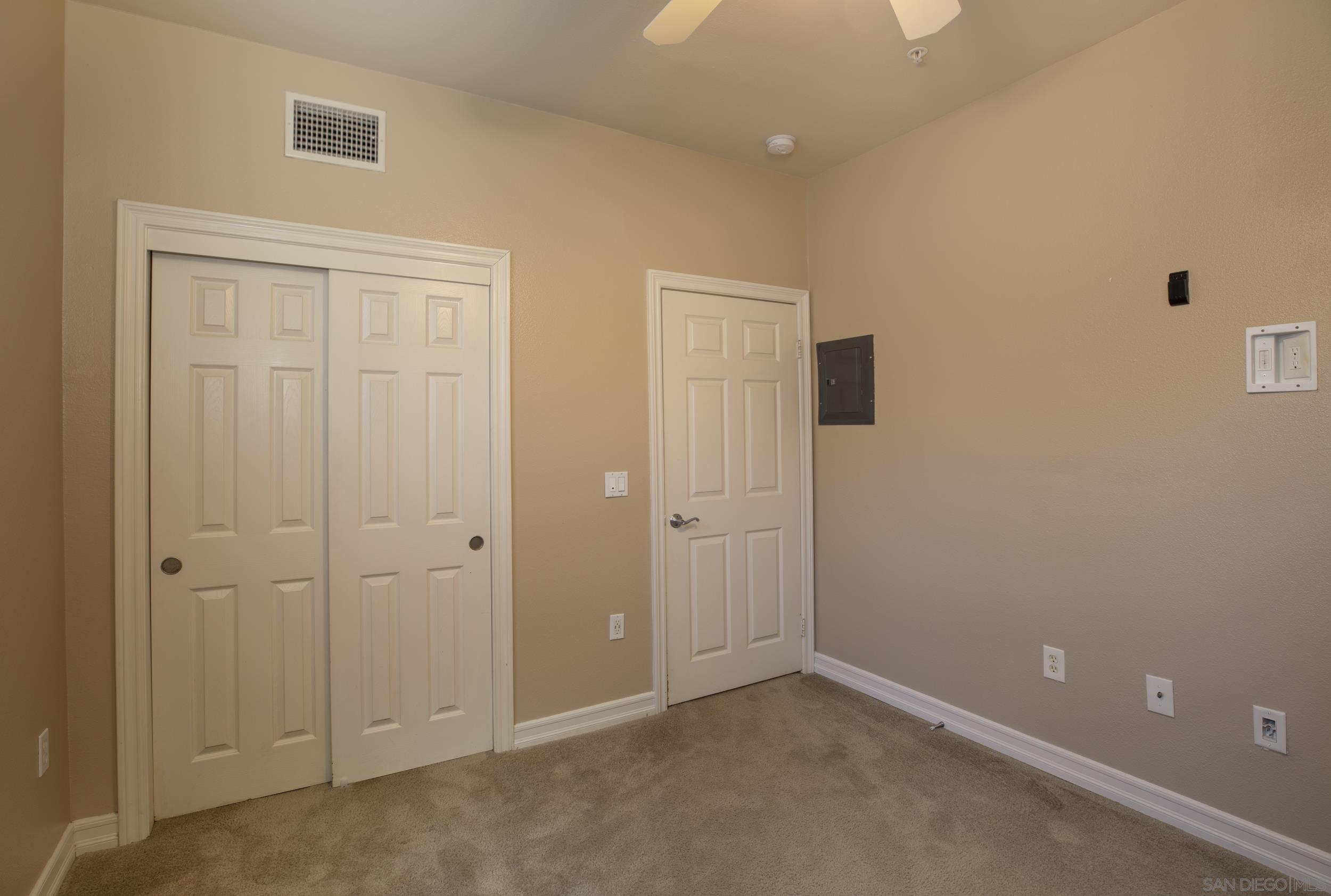 Detail Gallery Image 22 of 32 For 1400  Broadway  1206, San Diego,  CA 92101 - 3 Beds | 2 Baths