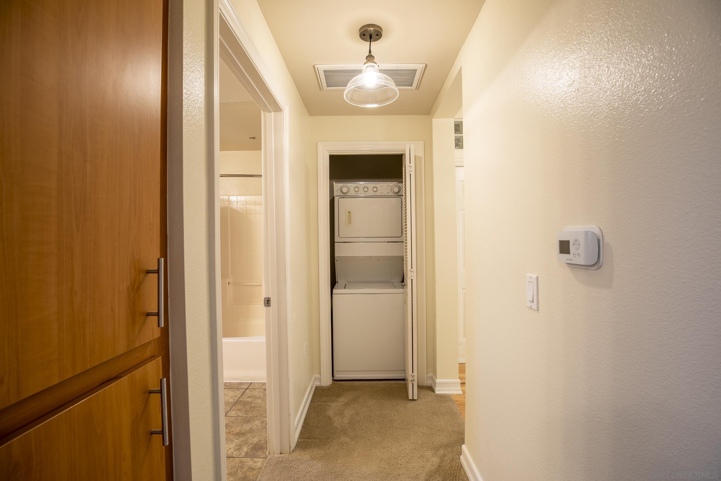 Detail Gallery Image 23 of 32 For 1400  Broadway  1206, San Diego,  CA 92101 - 3 Beds | 2 Baths