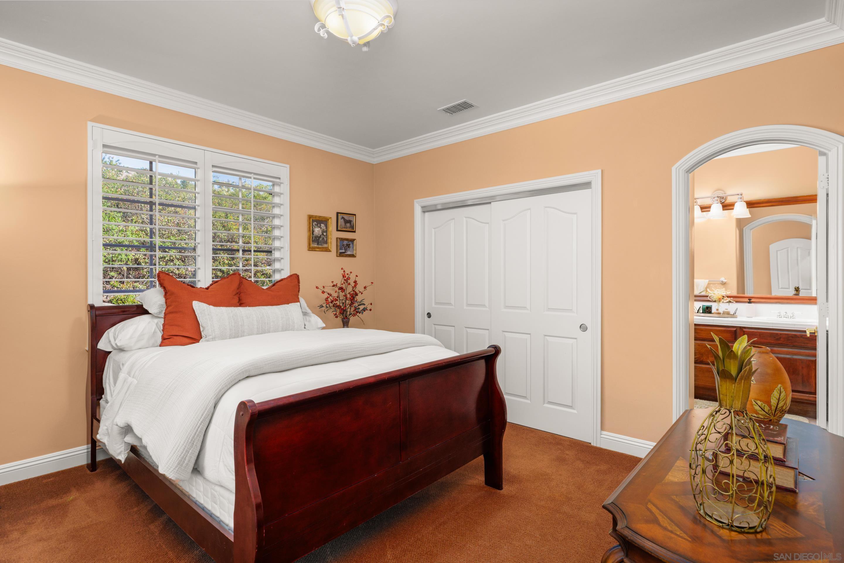 Detail Gallery Image 43 of 50 For 29166  Meadow Glen Way West, Escondido,  CA 92026 - 5 Beds | 3/1 Baths